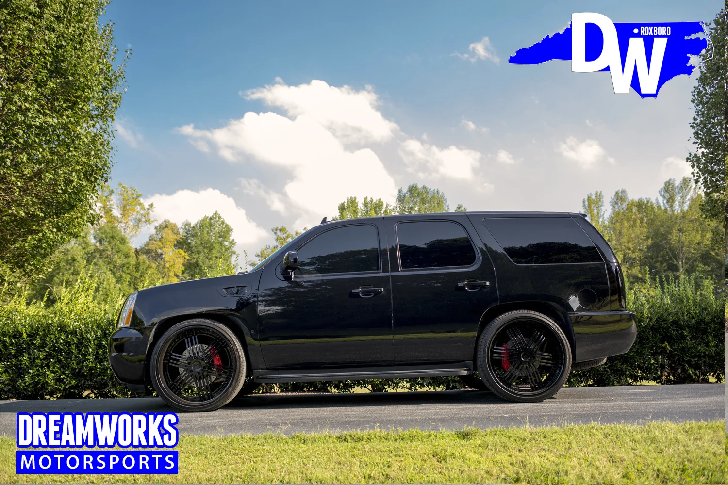 Murdered-Out-Tahoe-by-Dreamworks-Motorsports-3.jpg