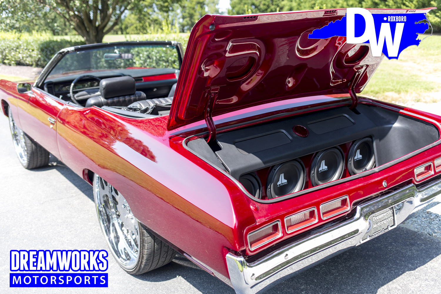 Donk-on-Forgiatos-With-JL-Audio-System-by-Dreamworksmotorsports-11.jpg