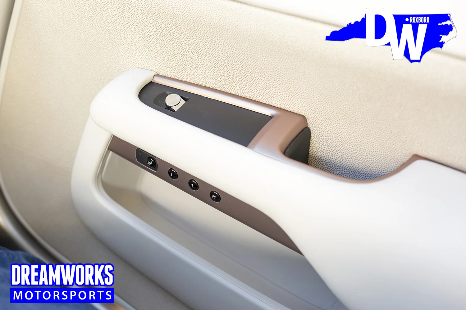 odell-beckam-jr-rolls-royce-wraith-matte-white-by-dreamworks-motorosports-13_31530808601_o.jpg