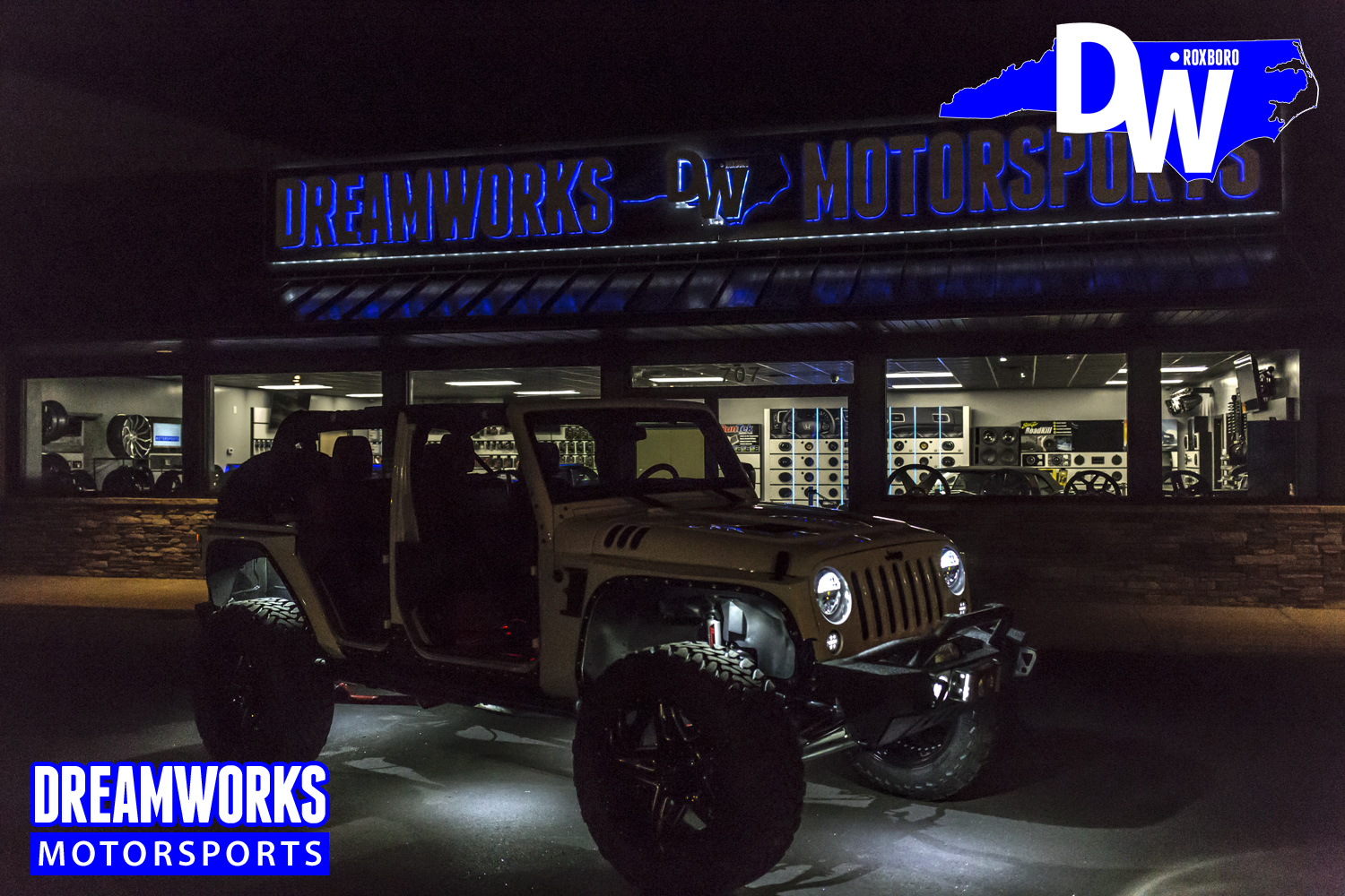 Gerald-Wallas-White-Jeep-by-Dreamworksmotorsports.jpg