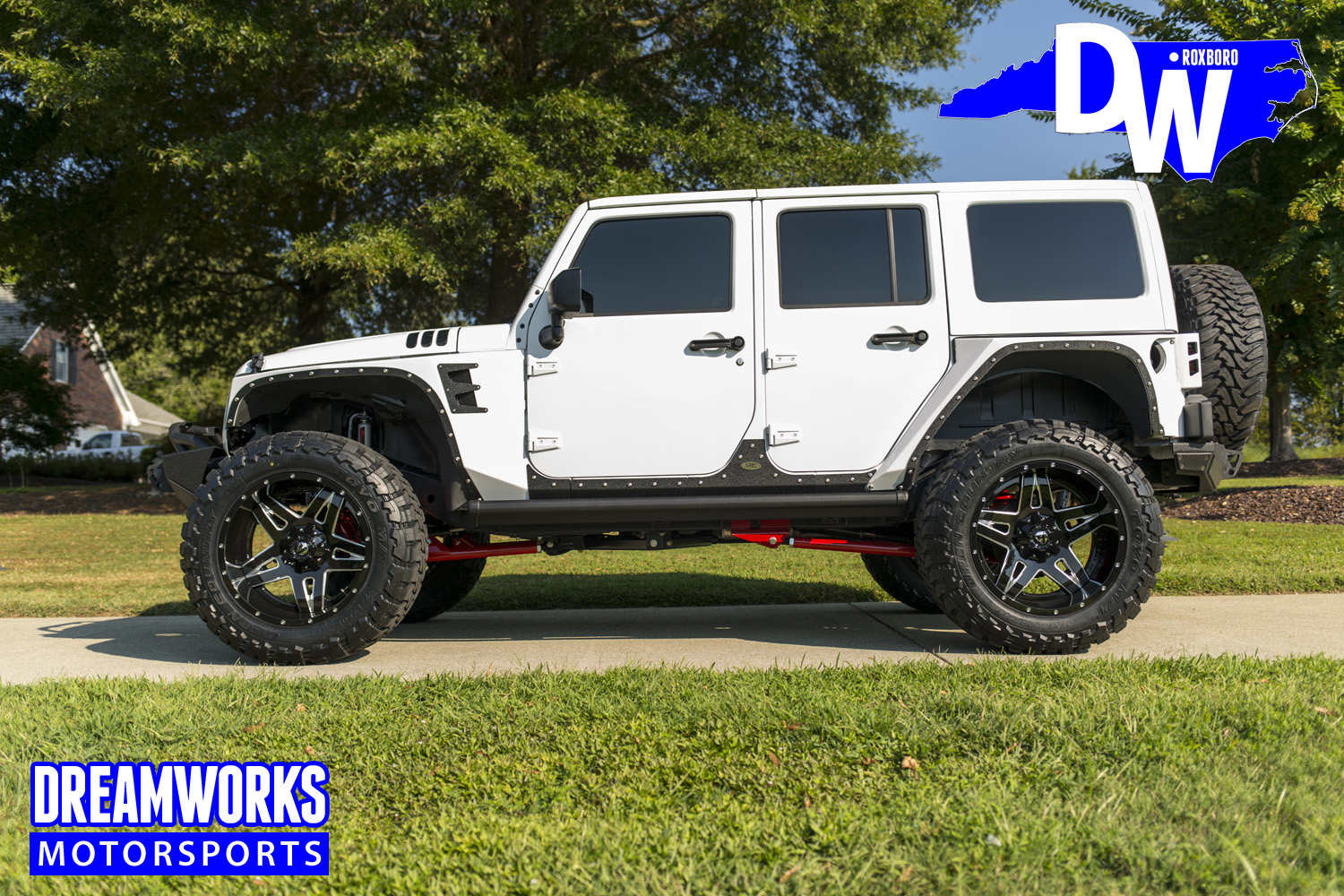 Gerald Wallace's White Jeep Wrangler — Dreamworks Motorsports