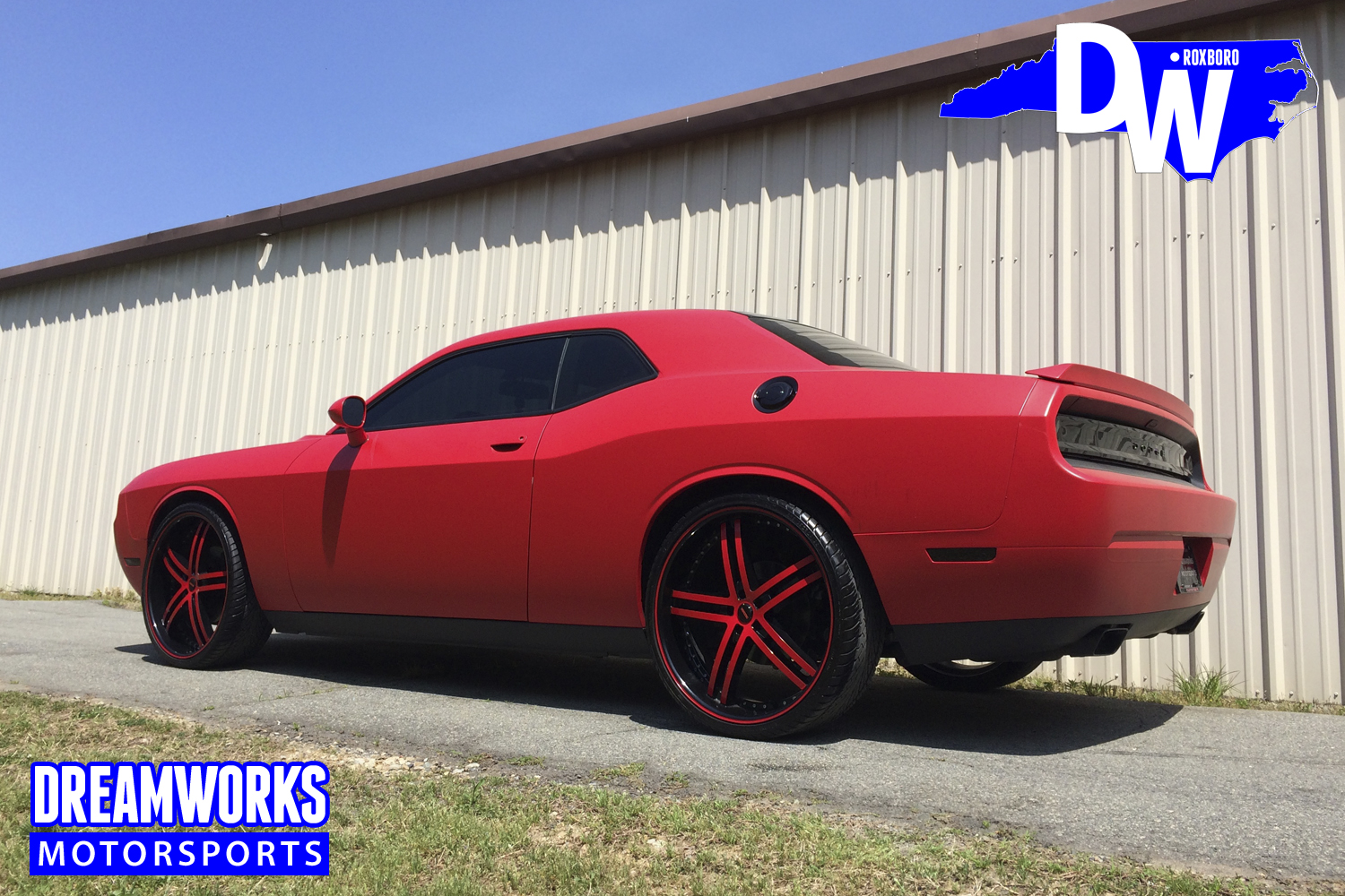 Dodge_Challenger_by_Dreamworks_Motorsports-6.jpg