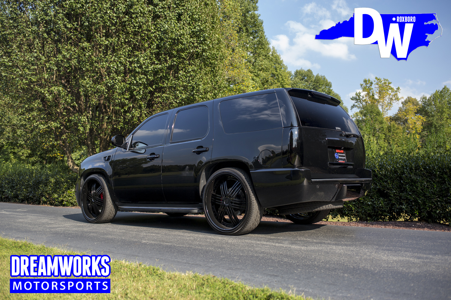 Murdered-Out-Tahoe-by-Dreamworks-Motorsports-2.jpg