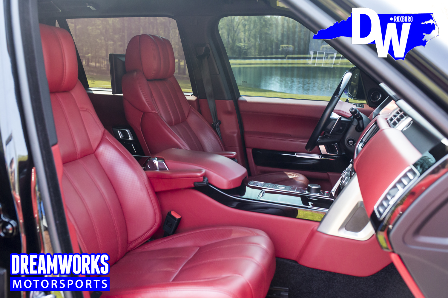 Satin-Black-Range-Rover-Dreamworks-Motorsports-interior-5.jpg