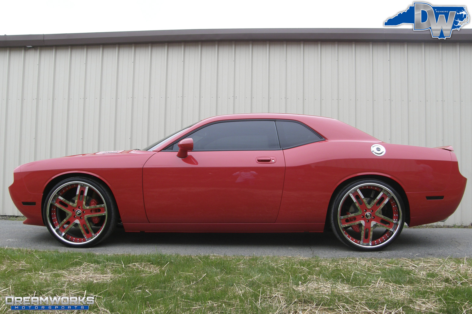 Dodge_Challenger_SRT8_By_Dreamworks_Motorsports-6.jpg