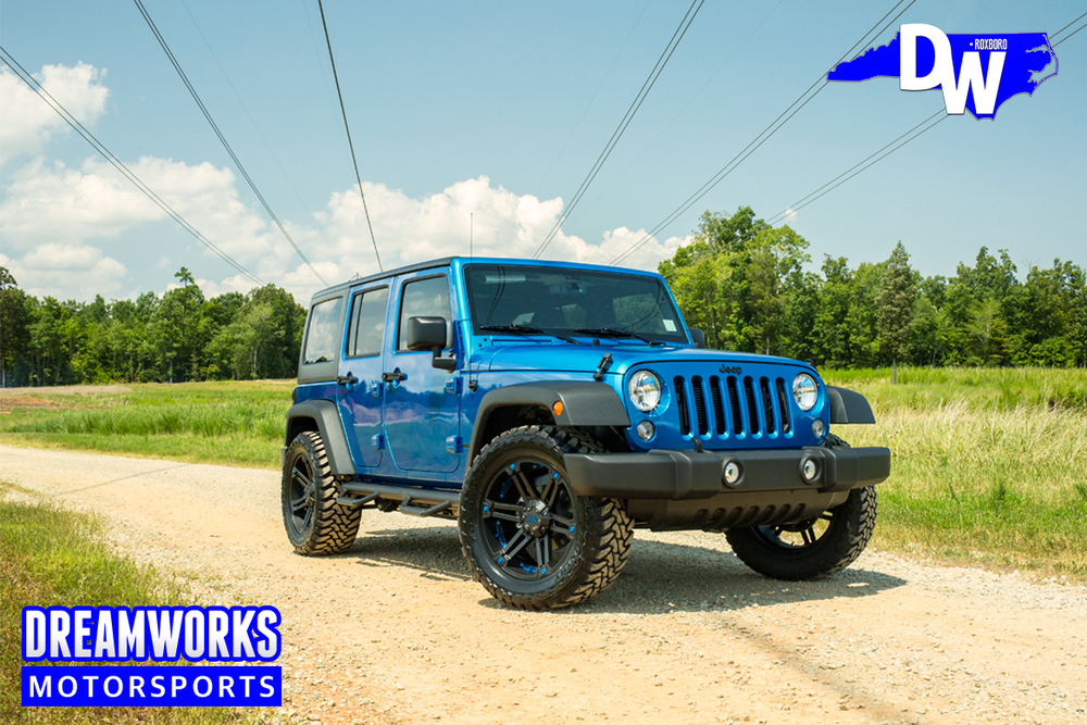 Blue-Jeep-Wrangler-Dreamworks-Motorsports-1.jpg