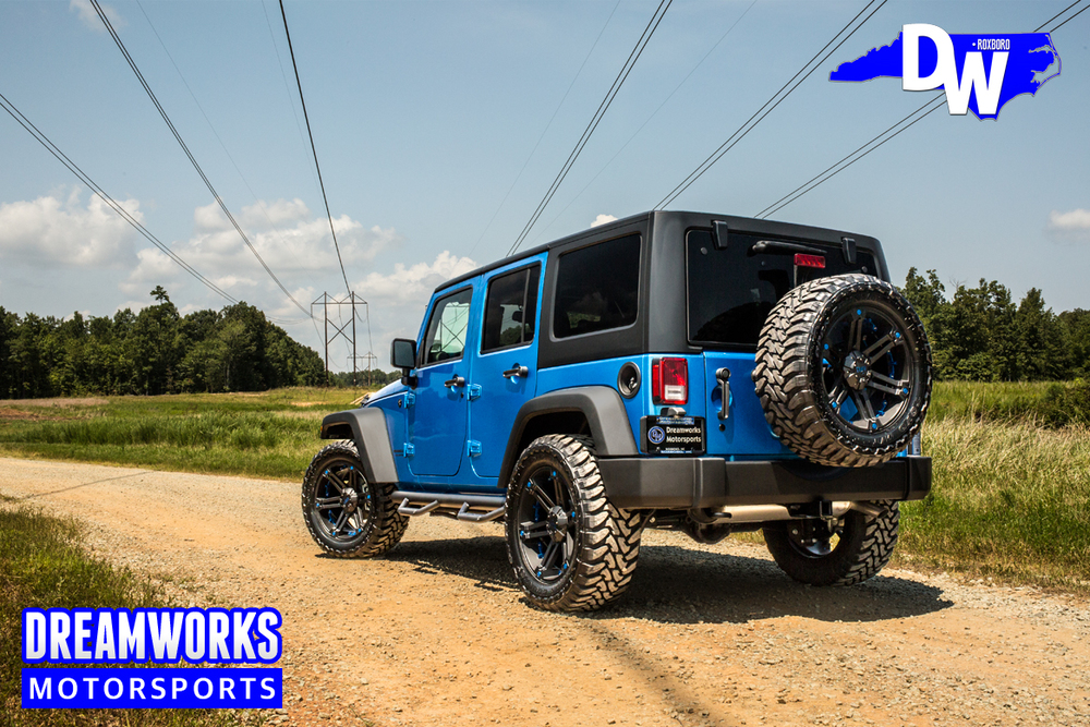 Blue-Jeep-Wrangler-Dreamworks-Motorsports-3.jpg