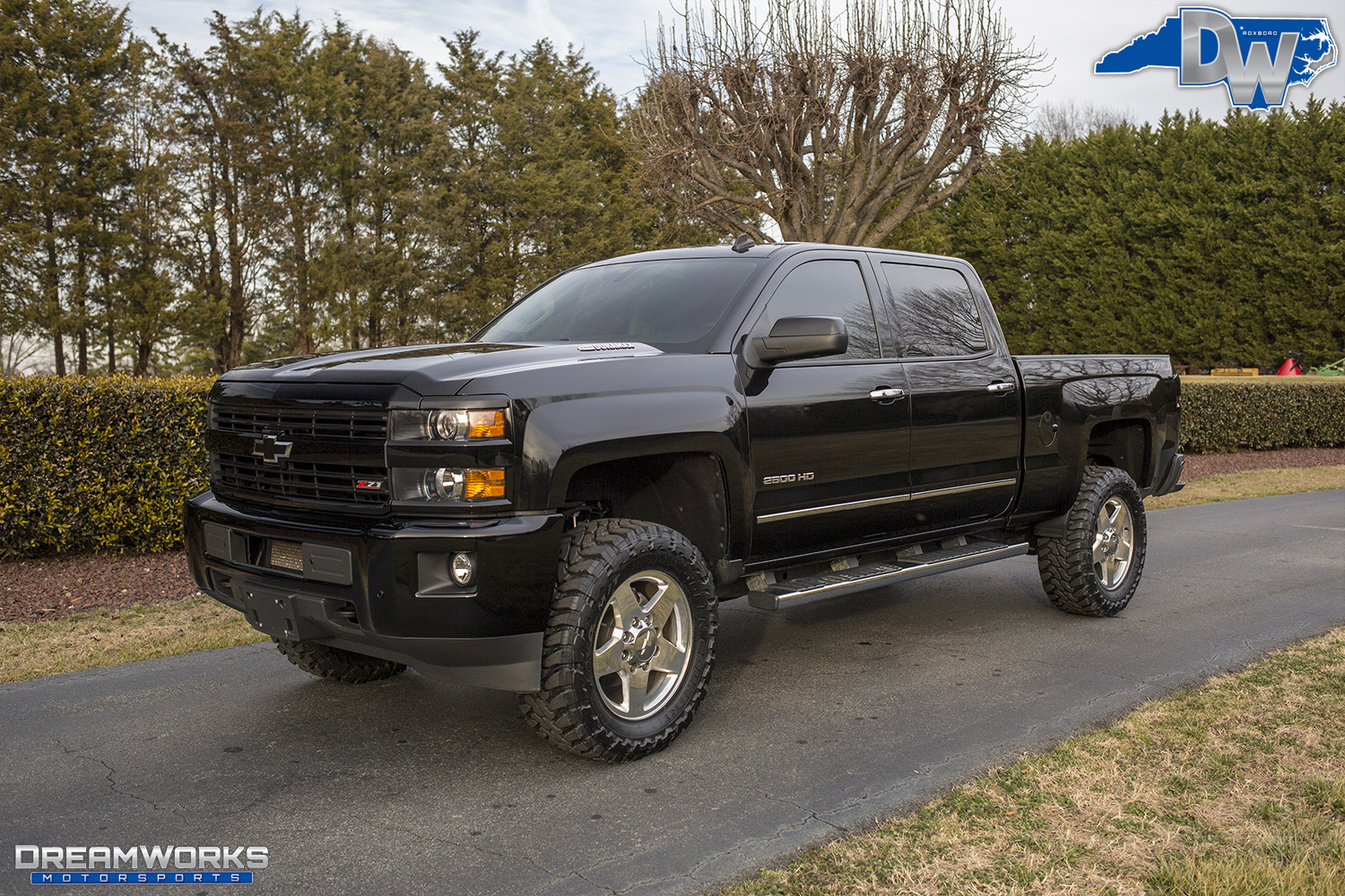 Black-Chevrolet-Silverado-Dreamworks-Motorsports-5.jpg