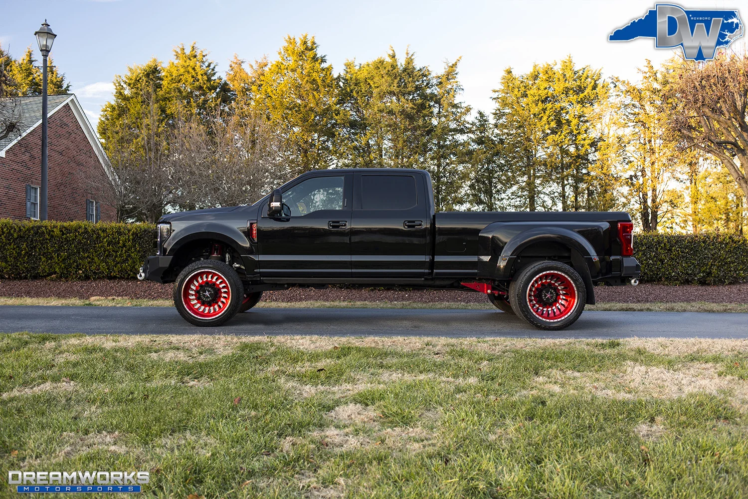Black-Ford-F350-Dually-Dreamworks-Motorsports-7.jpg