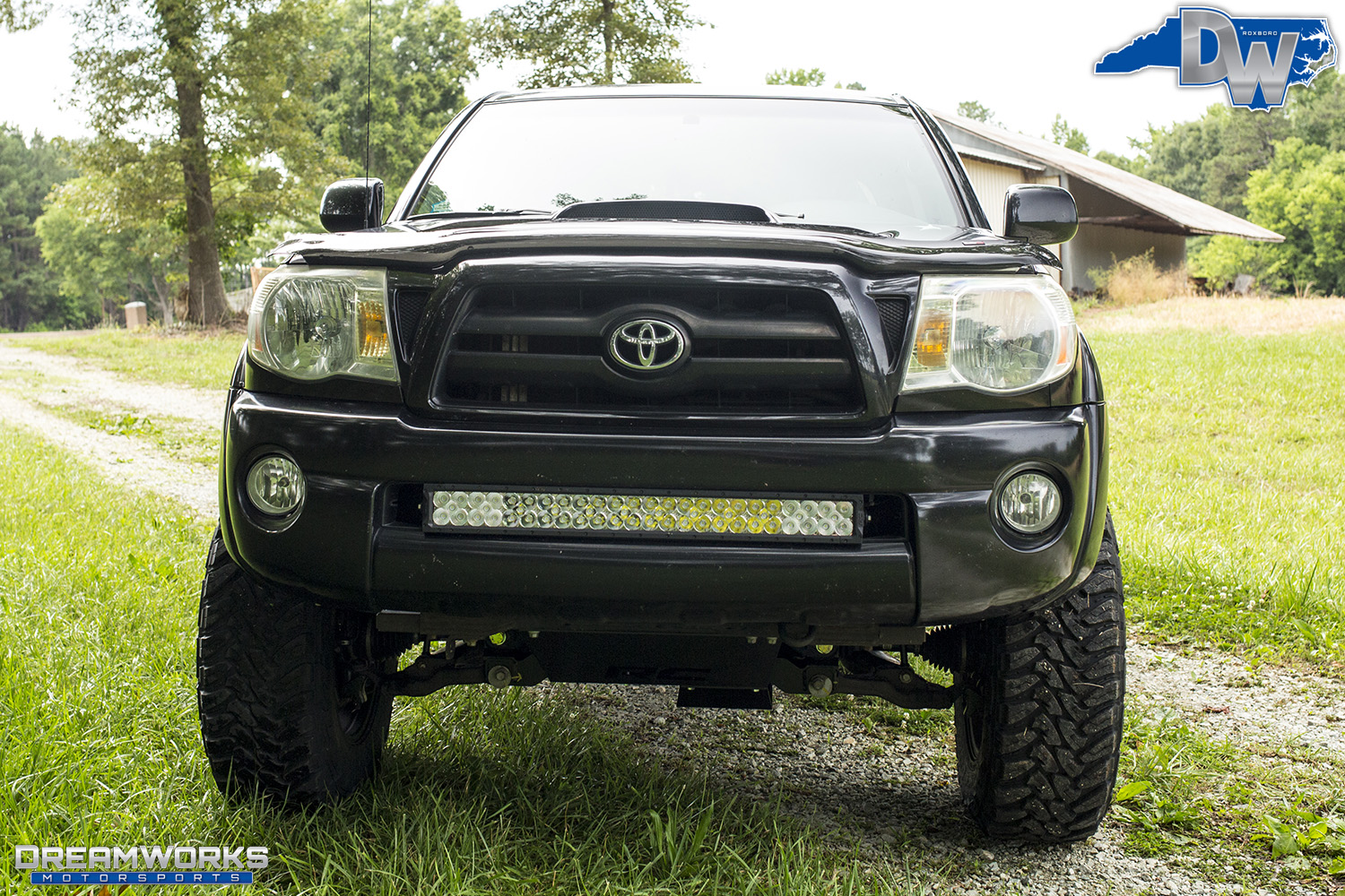 Black-Toyota-Tacoma-Dreamworks-Motrosports-5.jpg