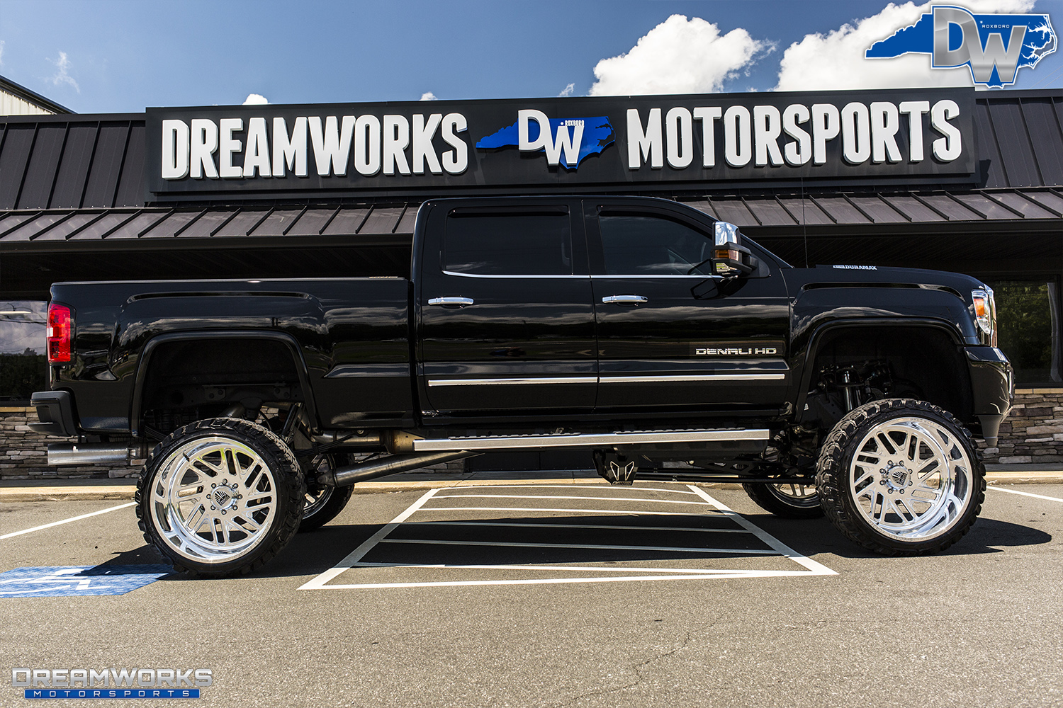 GMC-Denali-HD-Truck-Specialty-Force-Dreamworks-Motorsports-5.jpg