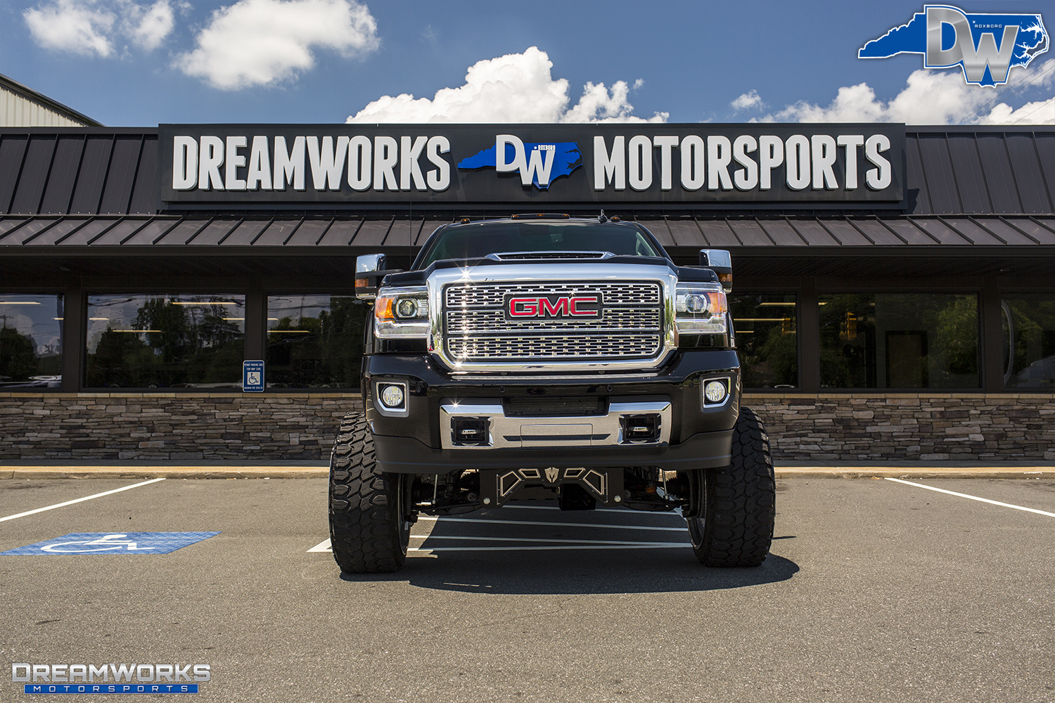 GMC-Denali-HD-Truck-Specialty-Force-Dreamworks-Motorsports-6.jpg
