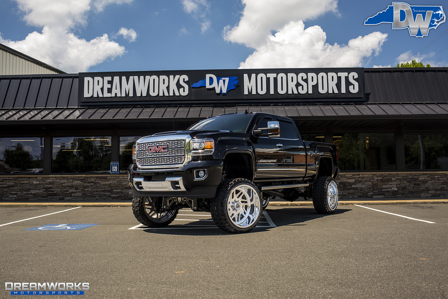 GMC-Denali-HD-Truck-Specialty-Force-Dreamworks-Motorsports-11.jpg