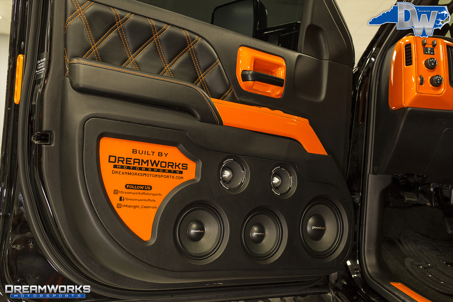 Orange-SEMA-Truck-Dreamworks-Motorsports-46.jpg