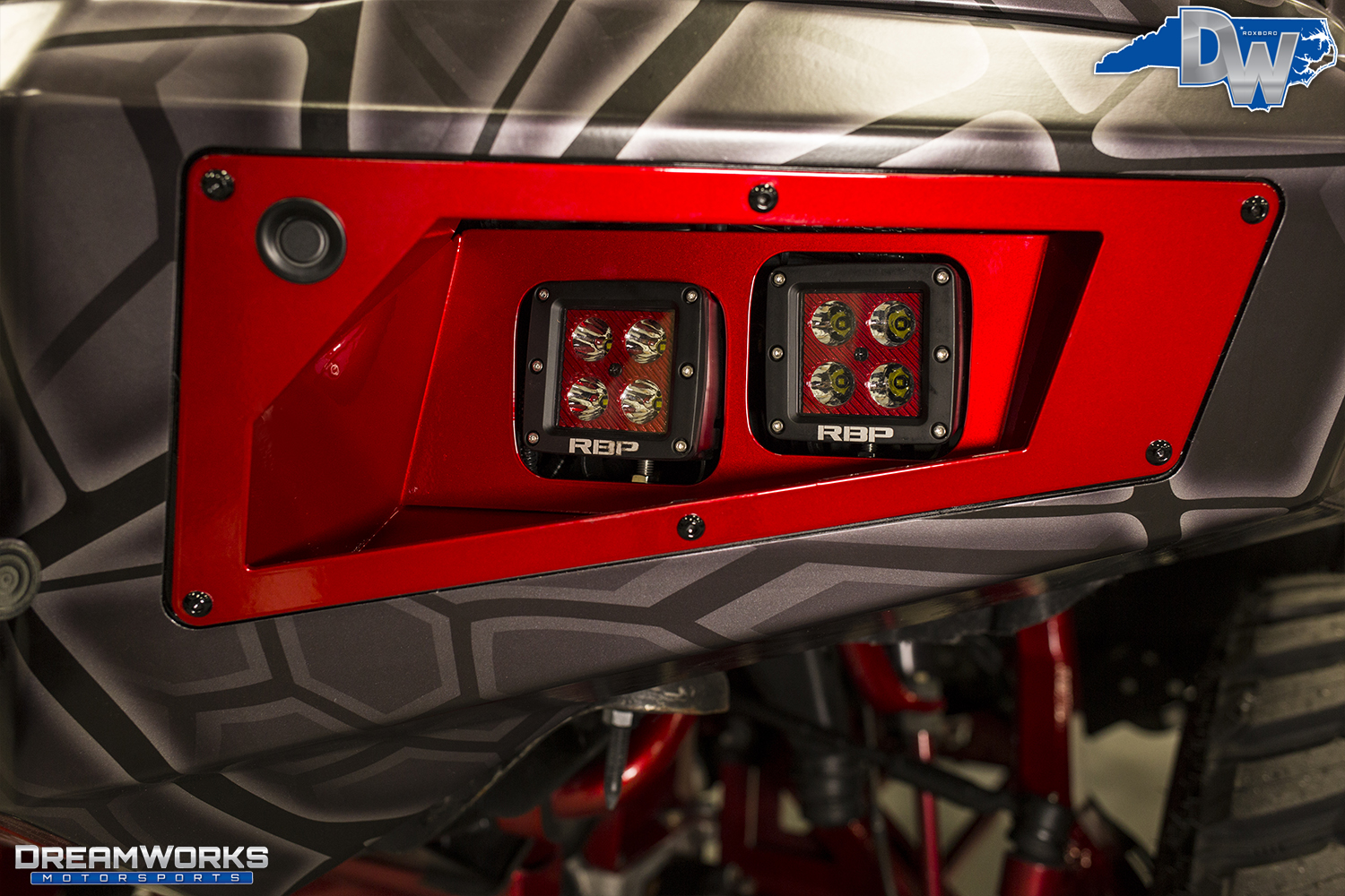 Red-SEMA-Truck-Dreamworks-Motorsports-10.jpg