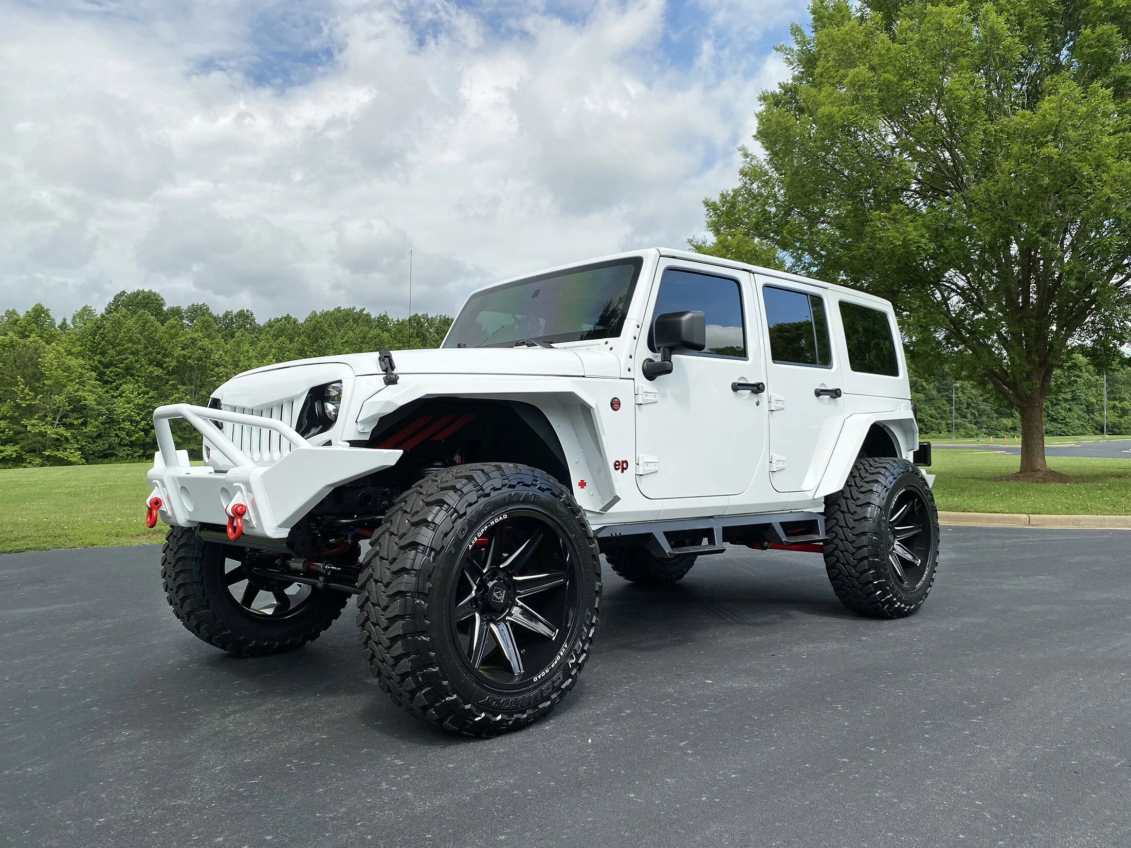 White Lifted Jeep Wrangler
