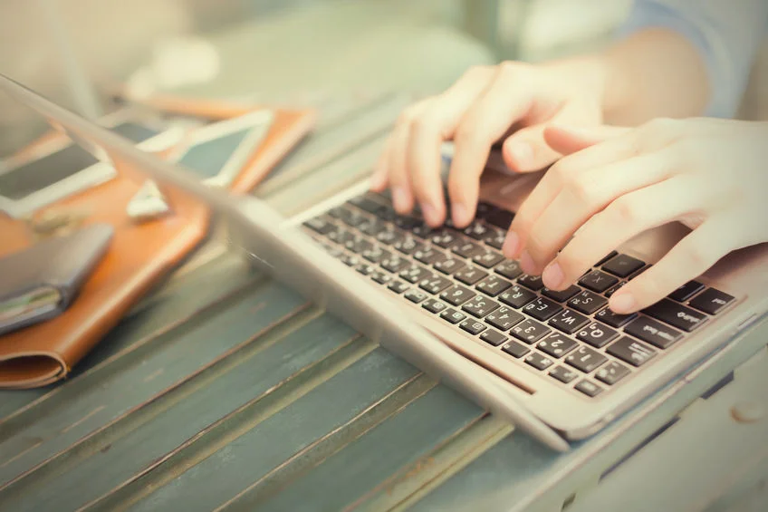 hands-typing-keyboard.jpg