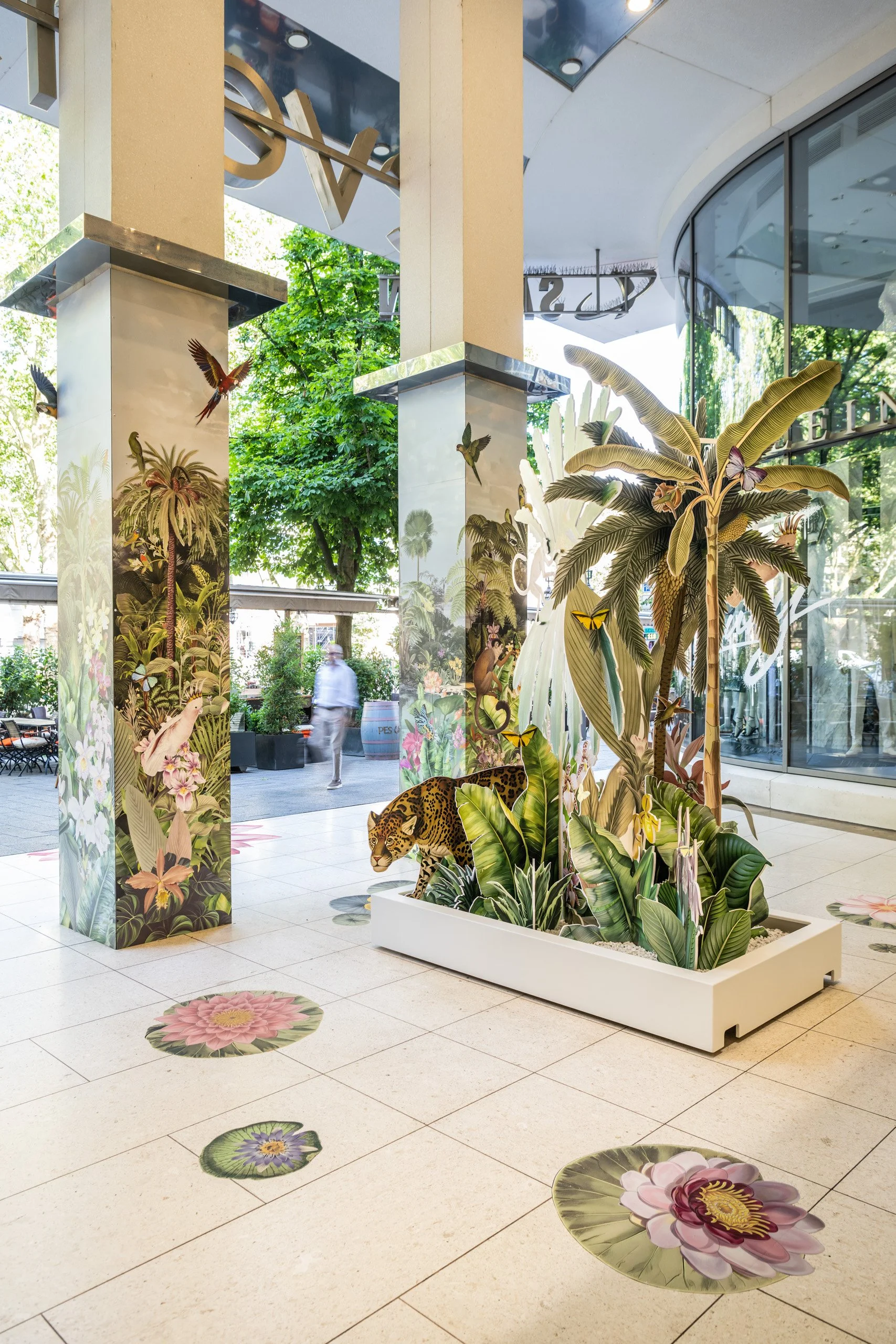 large-format-printed-fabric-installation-tropical-birds-07.jpg