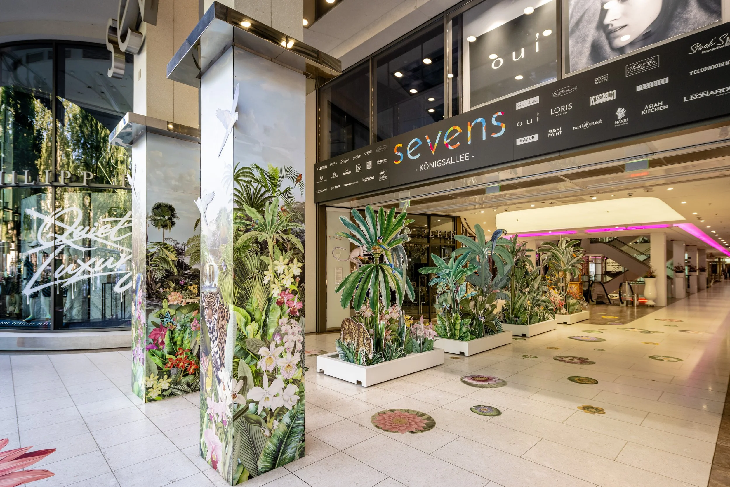 tropical-jungle-art-installation-sevens-shopping-center-03.jpg