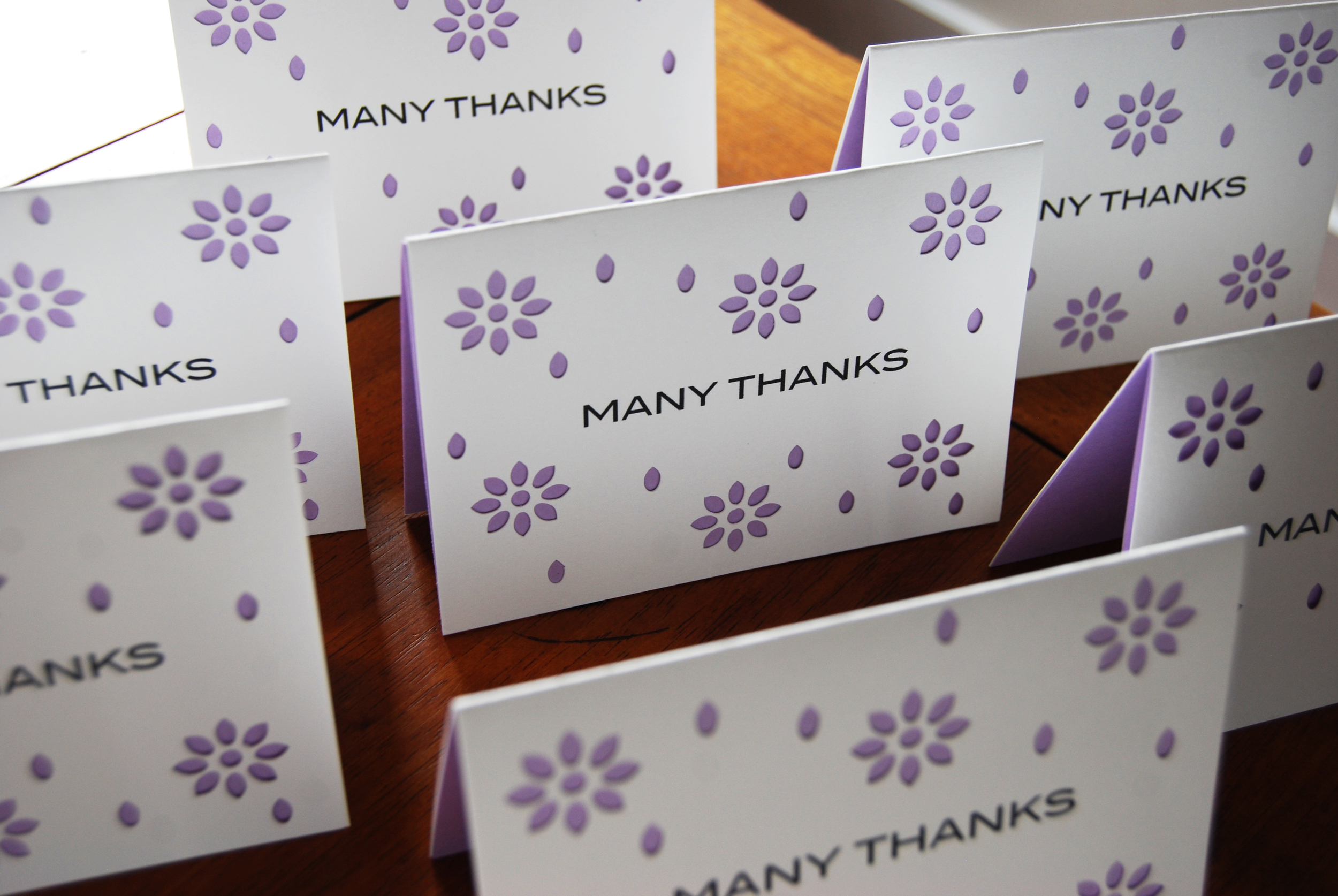 purple flower thank you. 4-bar size | gN13A03Q4S | gN13A03Q4B available as a single card and 10-pack. the inside is left blank for your personal message. the outside is white and the inside is light purple. each card co