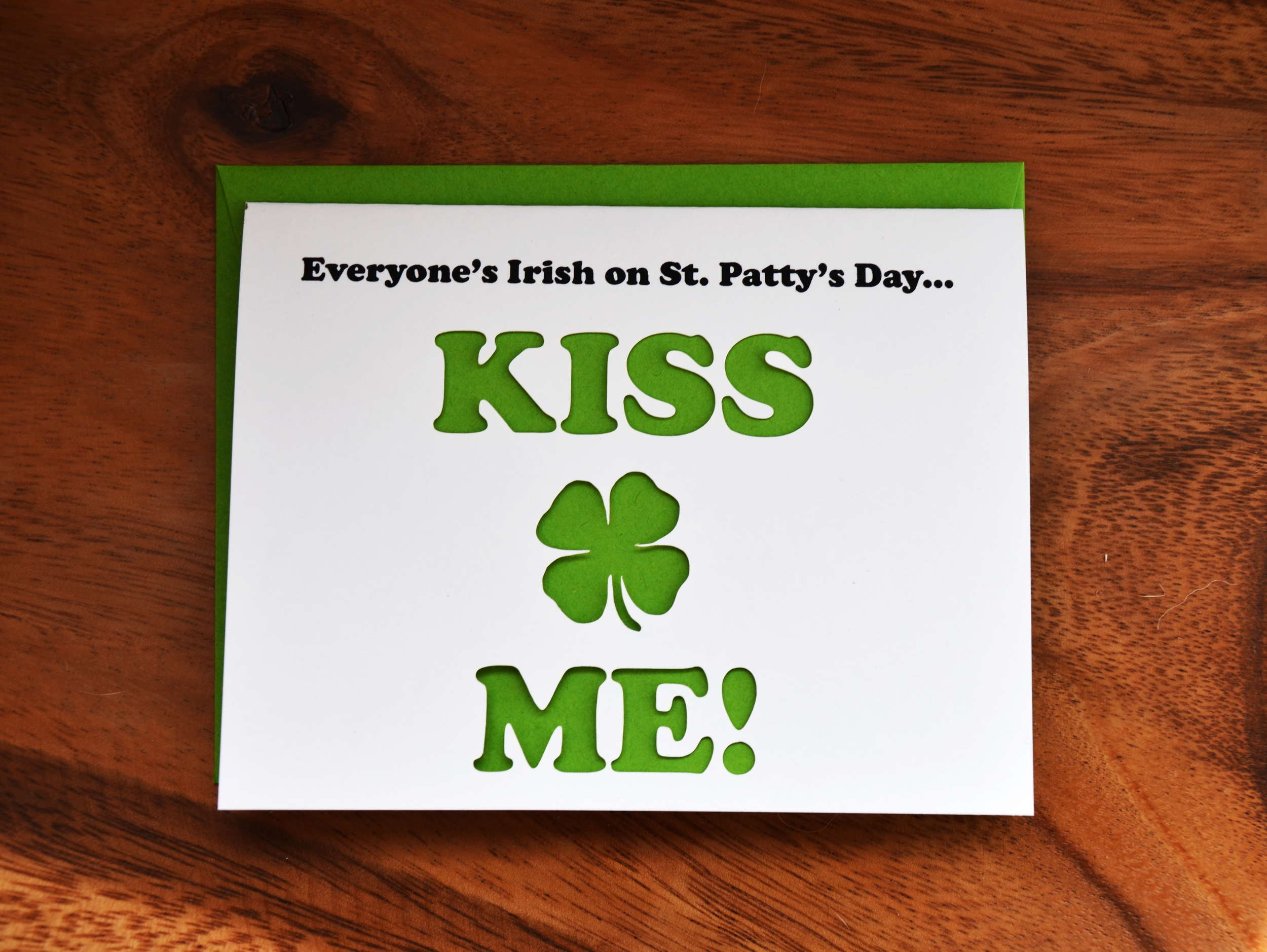 StPatKissMeFr.jpg