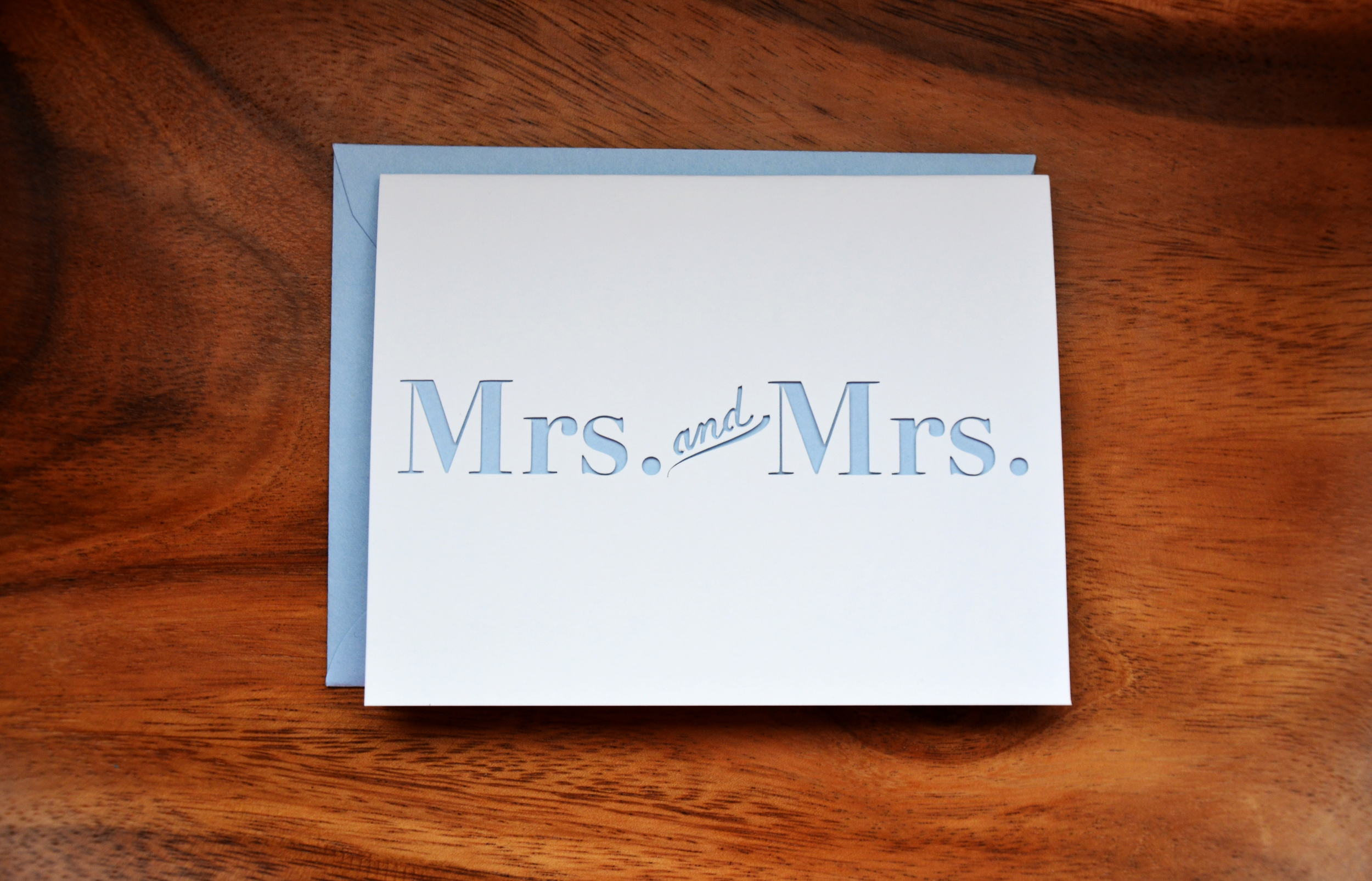 Mrs&MrsLtBlueFr.jpg