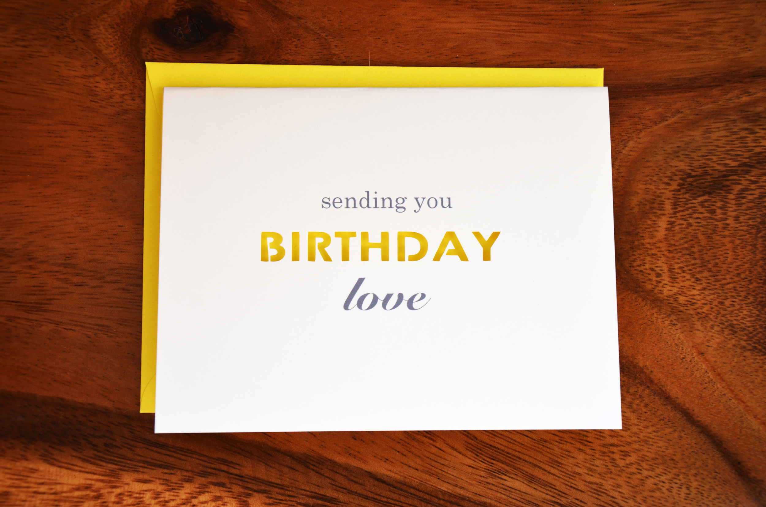 SendBdayLoveYellowFr.jpg