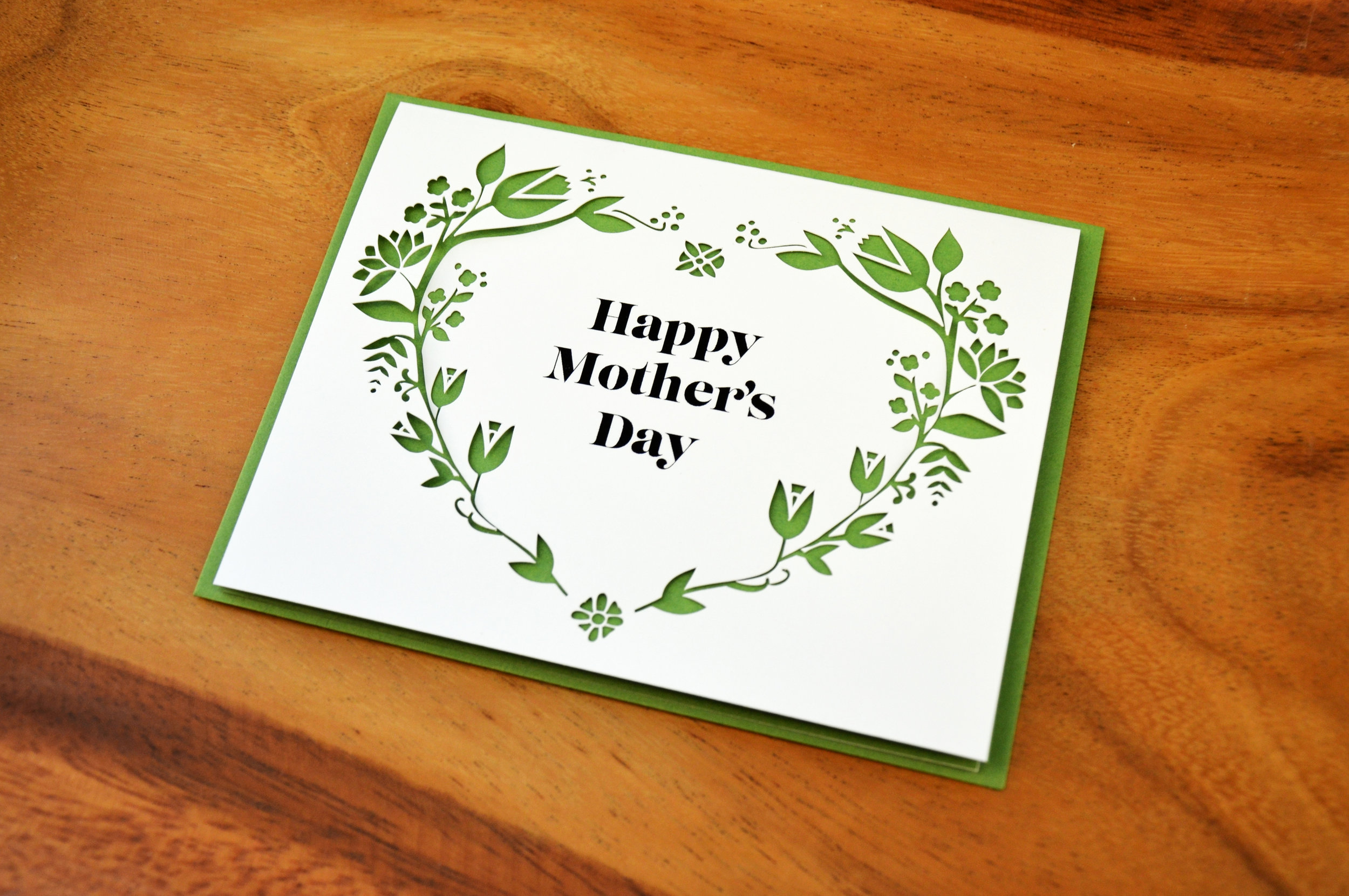 MothersFloralBrGr1.jpg
