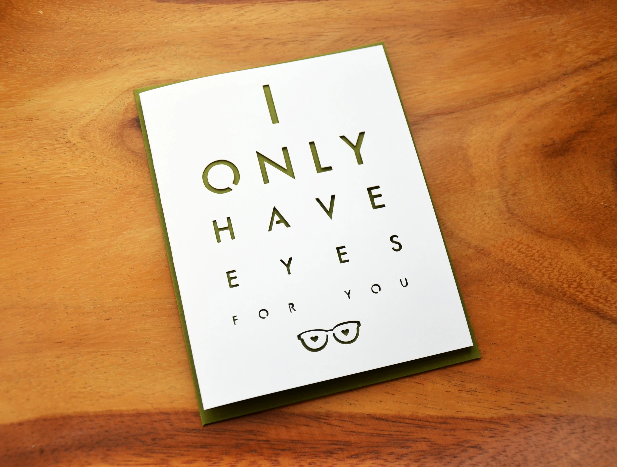 EyesOnlyMoGr2.jpg