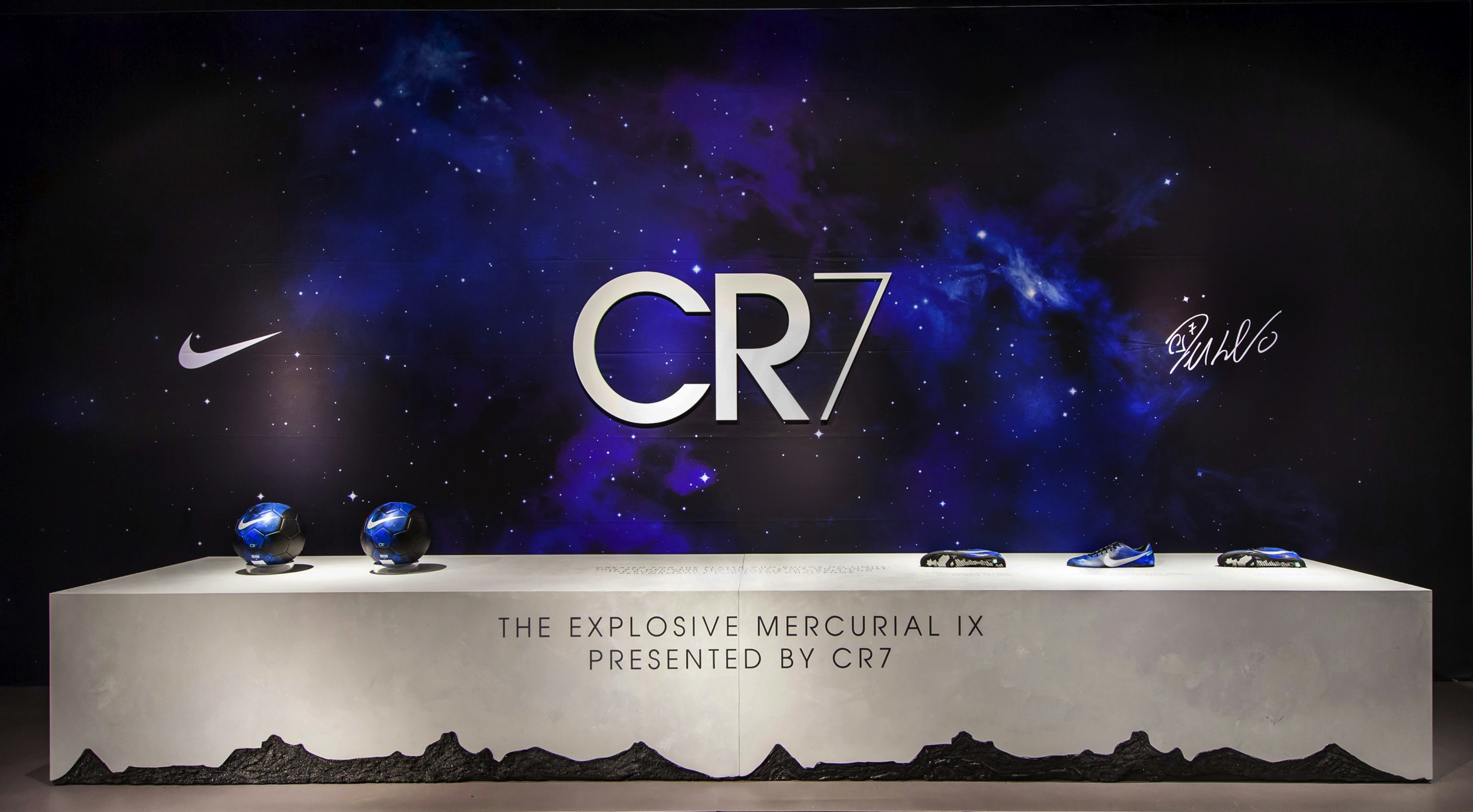 CR7 Nike Amsterdam 2.jpg