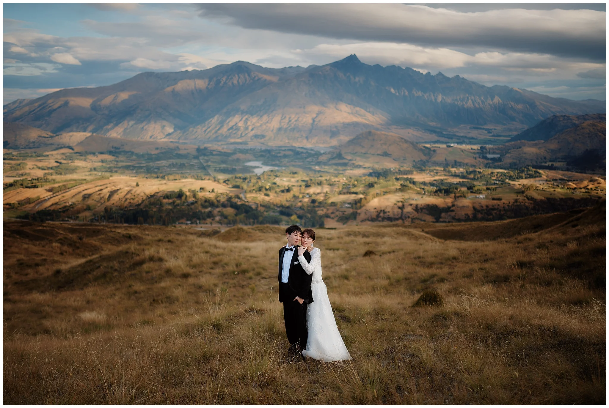 Queenstown New Zealand Wedding Photographer | Destination Elopement Wedding, Engagement Shoot, Pre-Wedding Shoot