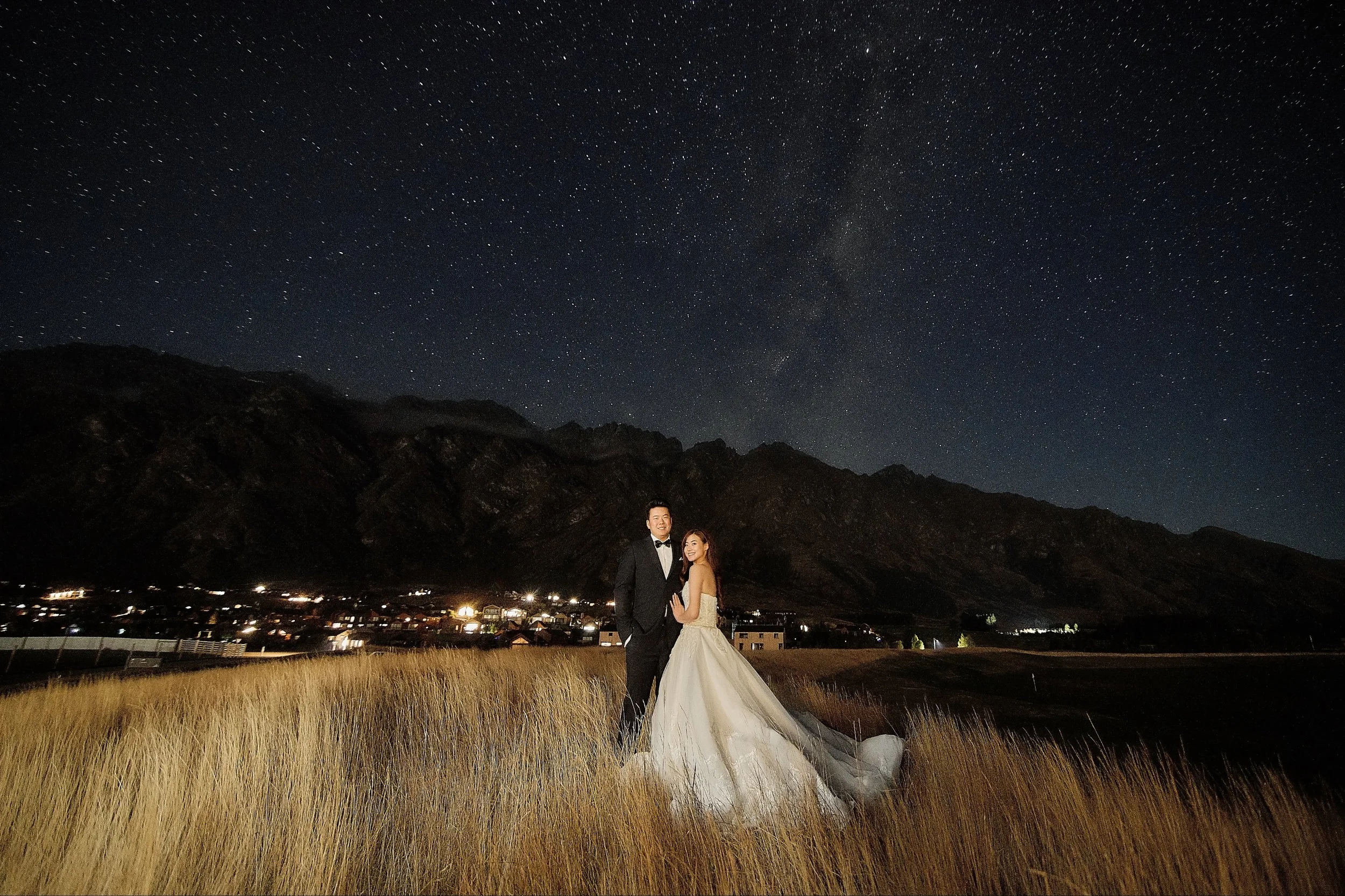 Example 3: Half Moon, near Queenstown City.