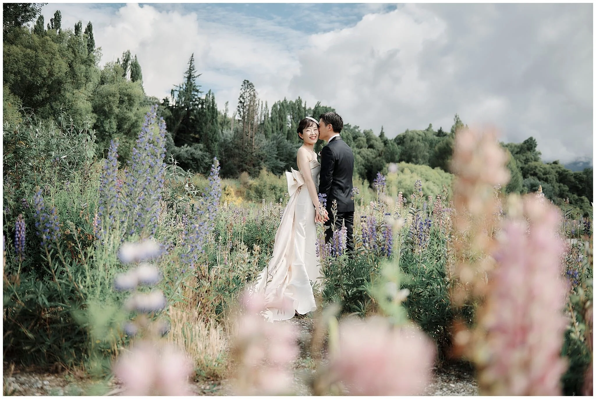 Queenstown and Lake Tekapo, New Zealand Pre-Wedding Shoot クイーンズタウンとテカポ、ニュージーランドで撮る素敵な前撮りフォトウェディング ヘリウェディング　ウェディング