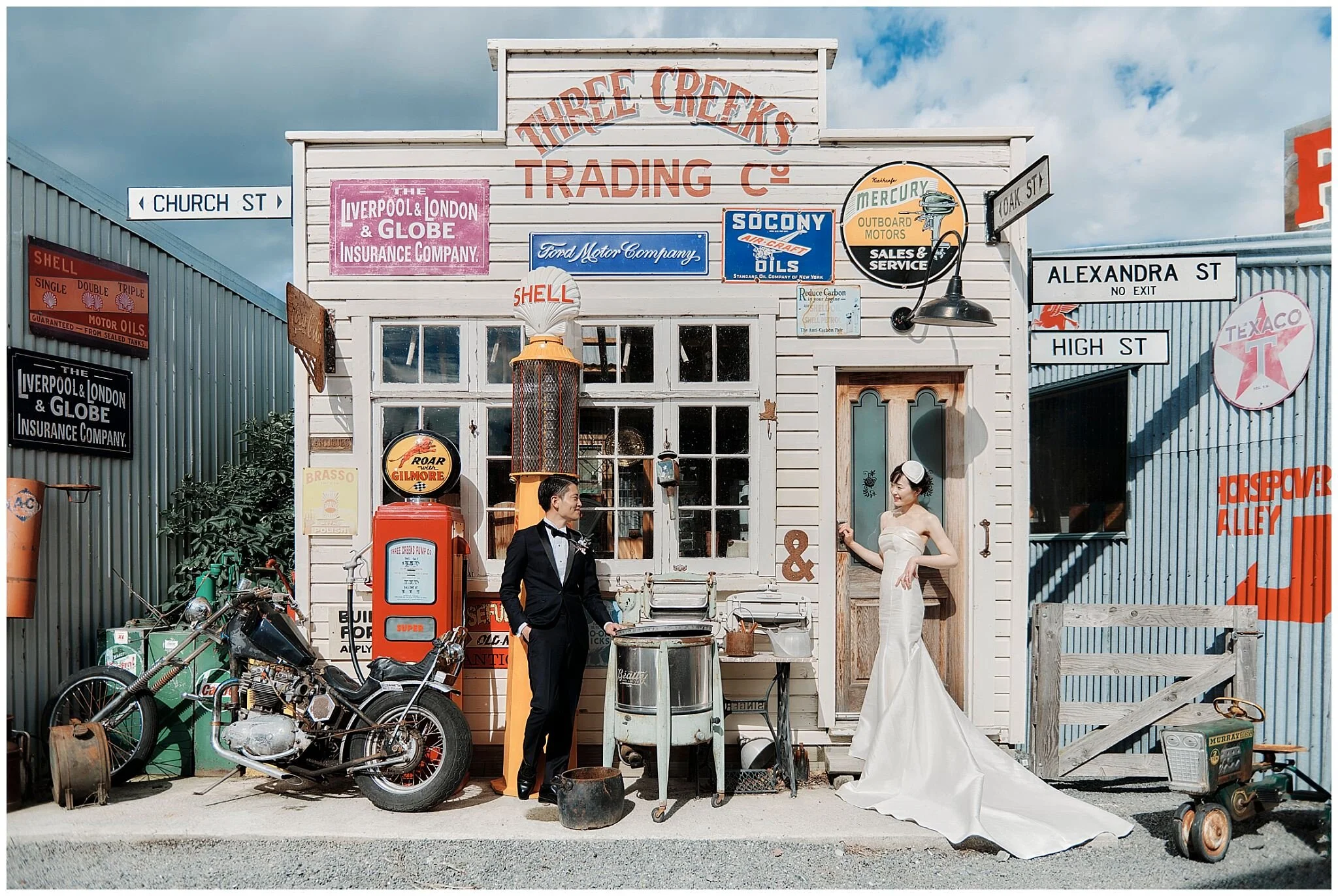 Queenstown and Lake Tekapo, New Zealand Pre-Wedding Shoot クイーンズタウンとテカポ、ニュージーランドで撮る素敵な前撮りフォトウェディング ヘリウェディング　ウェディング