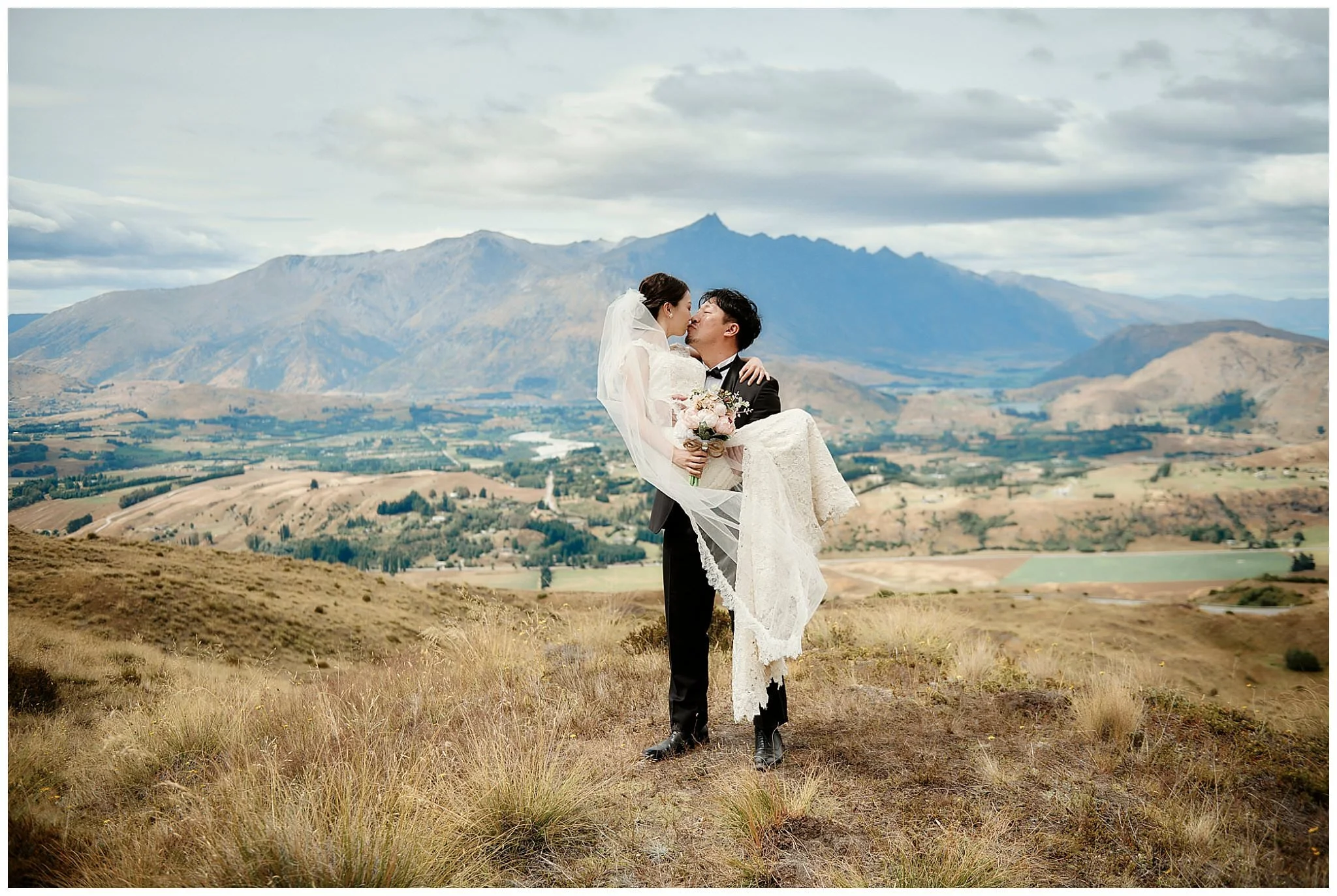 ニュージーランド　南島　クイーンズタウン　テカポ湖　ウェディング (Copy)