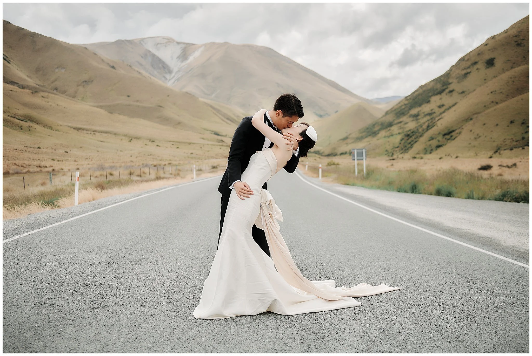 Christchurch Wedding Photographer. Destination Wedding, Elopement Wedding, Heli-Wedding, Pre-Wedding Shoot and Engagement Shoot in Christchurch, Tekapo, Mt Cook, Kaikoura and Queenstown