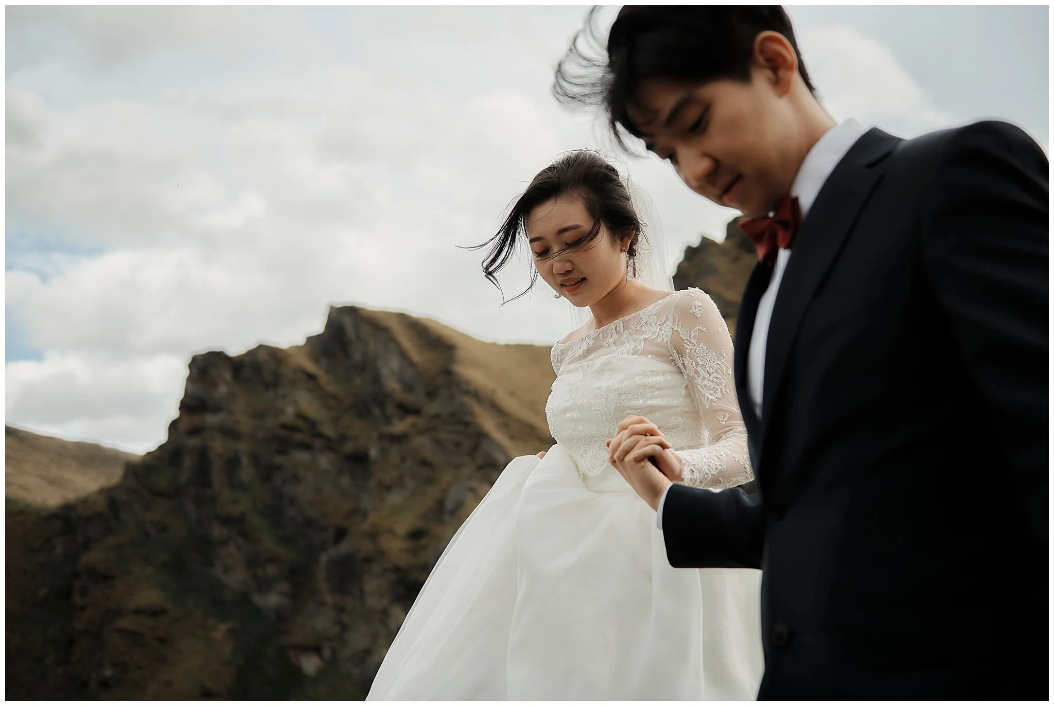 Christchurch Wedding Photographer. Destination Wedding, Elopement Wedding, Heli-Wedding, Pre-Wedding Shoot and Engagement Shoot in Christchurch, Tekapo, Mt Cook, Kaikoura and Queenstown