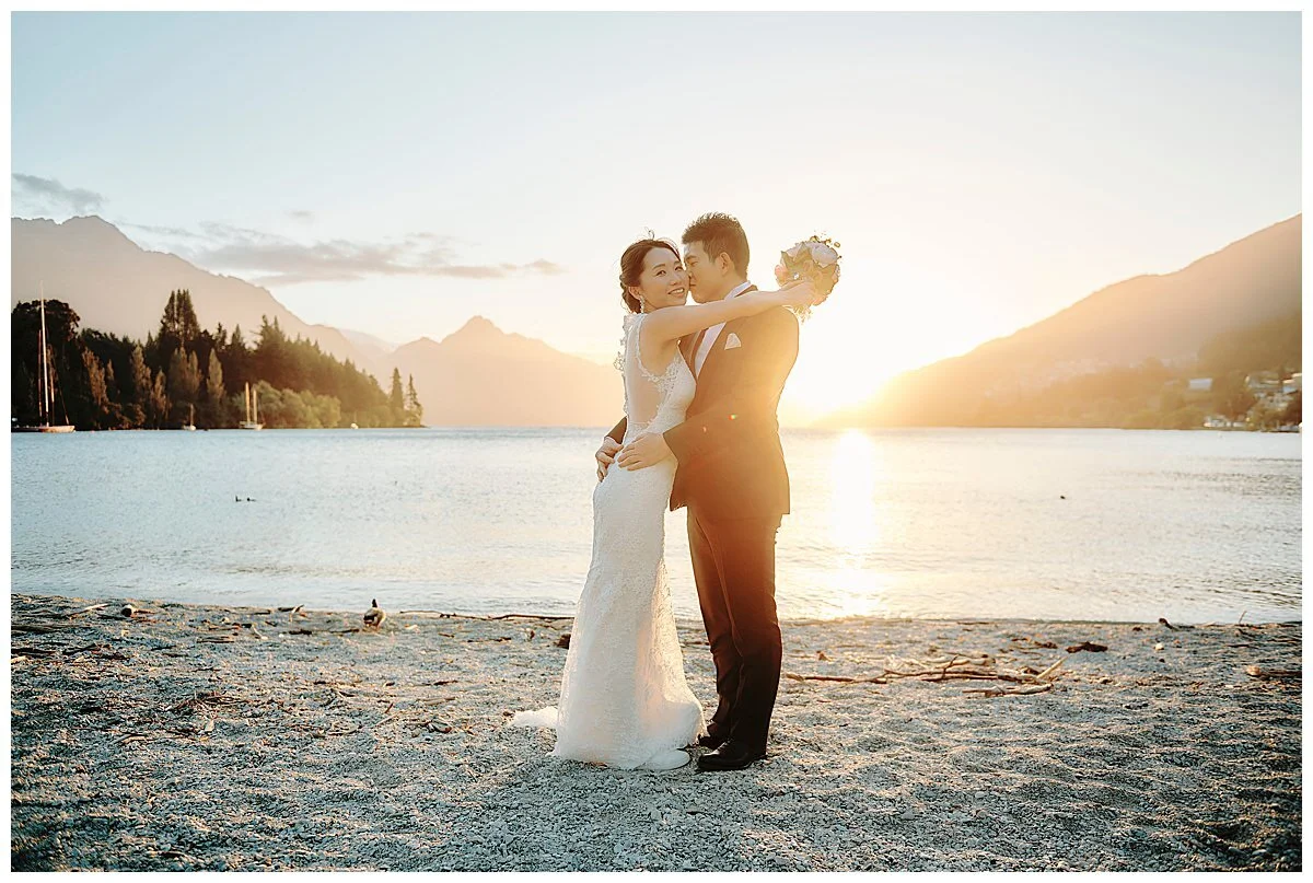 Christchurch Wedding Photographer. Destination Wedding, Elopement Wedding, Heli-Wedding, Pre-Wedding Shoot and Engagement Shoot in Christchurch, Tekapo, Mt Cook, Kaikoura and Queenstown