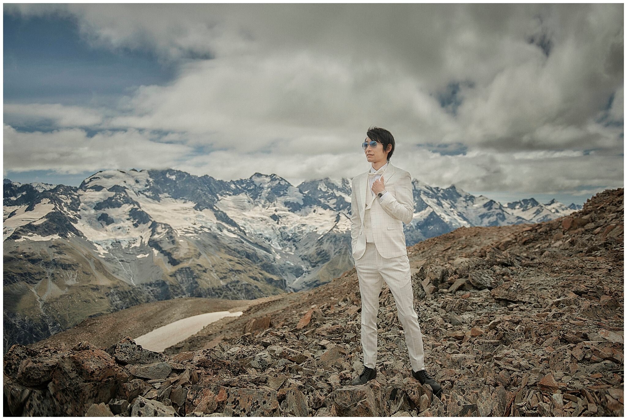 Heli-Wedding in Queenstown, New Zealand | Helicopter Wedding, Destination Wedding, Elopement Wedding, Mountain Weddings