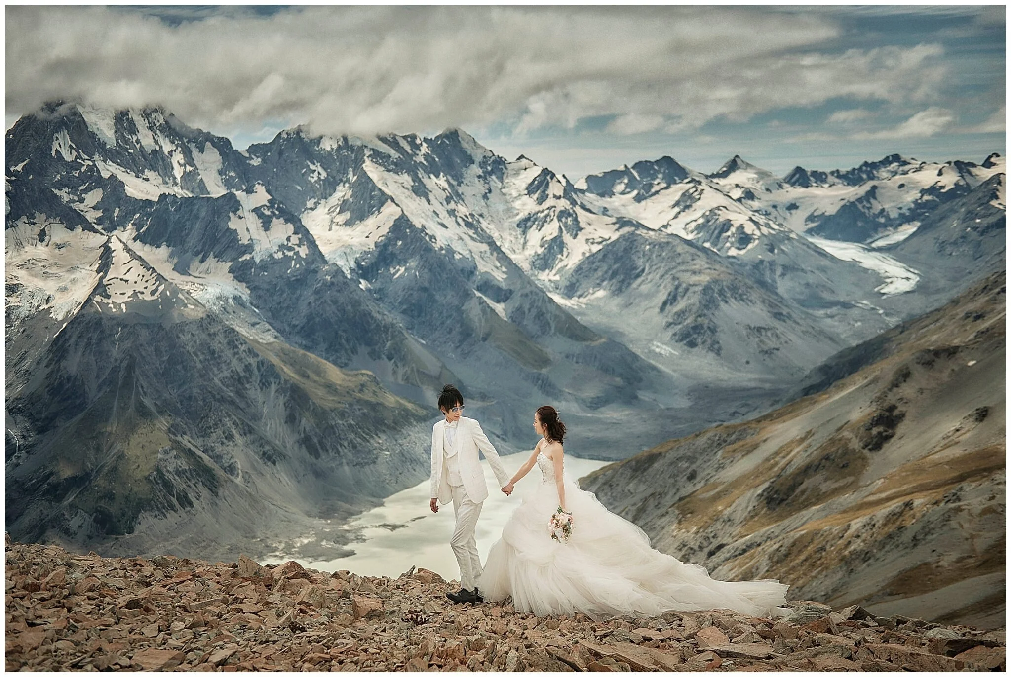 Heli-Wedding in Queenstown, New Zealand | Helicopter Wedding, Destination Wedding, Elopement Wedding, Mountain Weddings