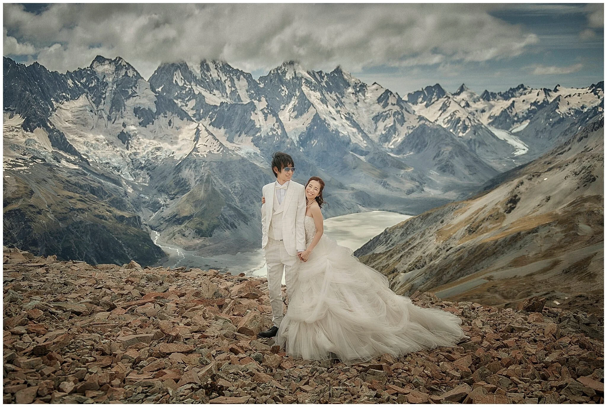 Heli-Wedding in Queenstown, New Zealand | Helicopter Wedding, Destination Wedding, Elopement Wedding, Mountain Weddings