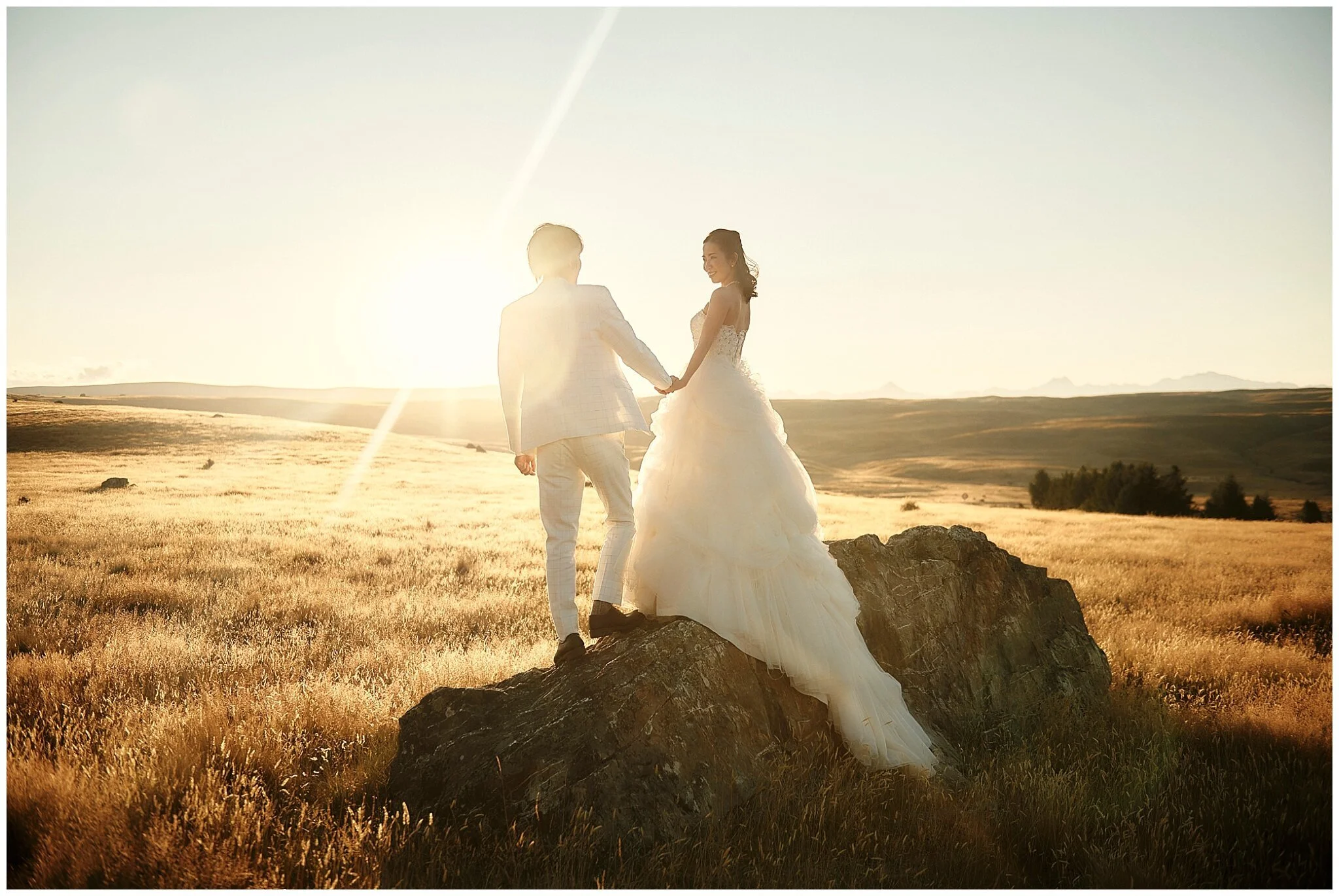 Heli-Wedding in Queenstown, New Zealand | Helicopter Wedding, Destination Wedding, Elopement Wedding, Mountain Weddings