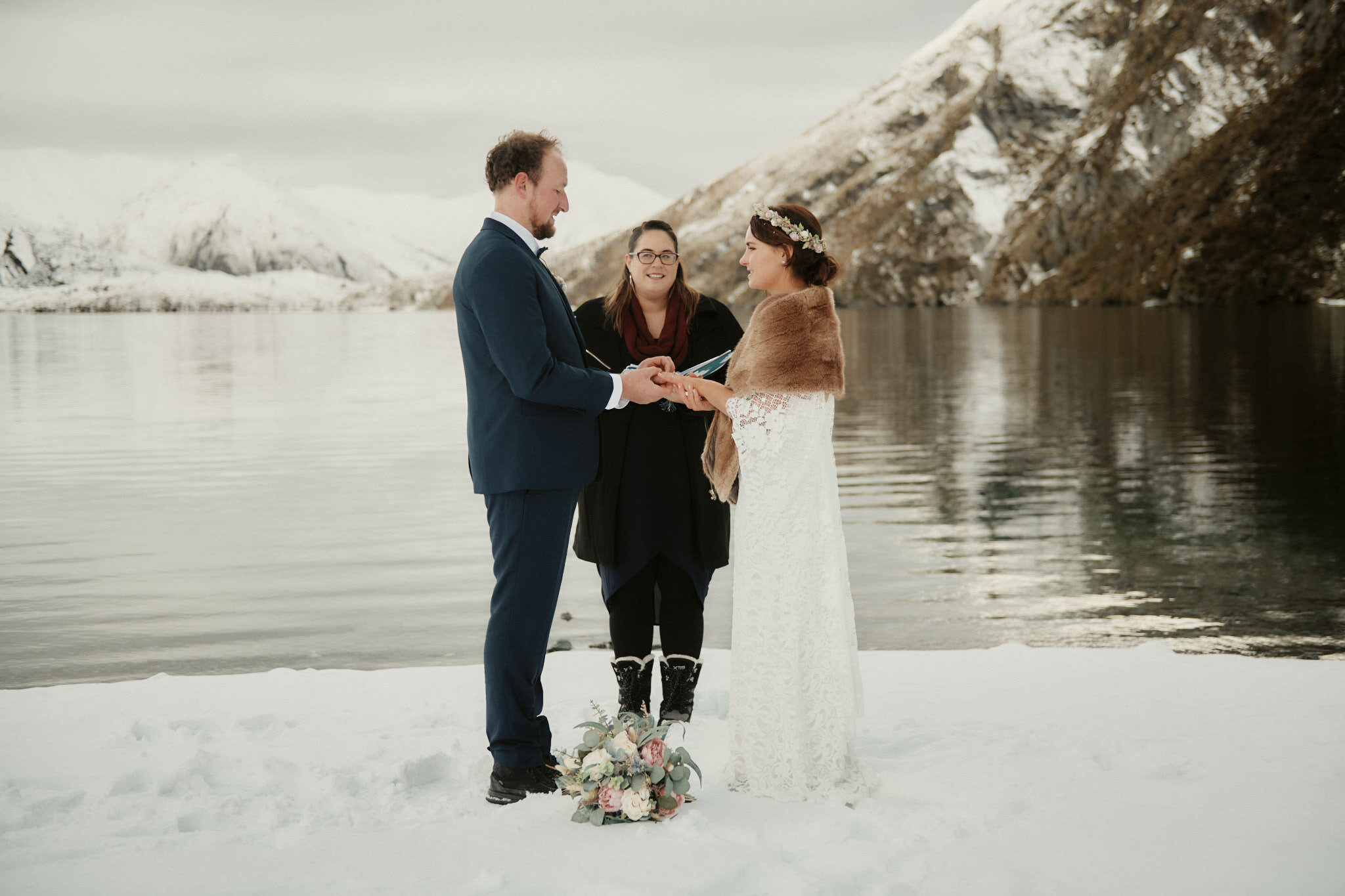 Queenstown Heli Elopement Wedding Lake Lochnagar