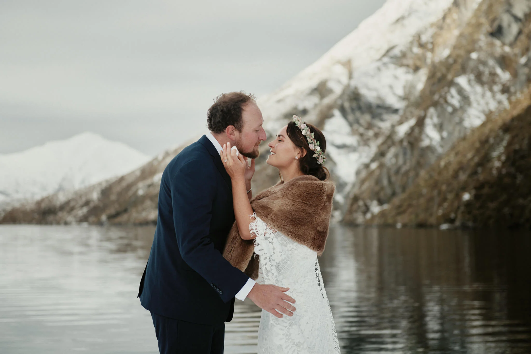 Queenstown Heli Elopement Wedding Lake Lochnagar