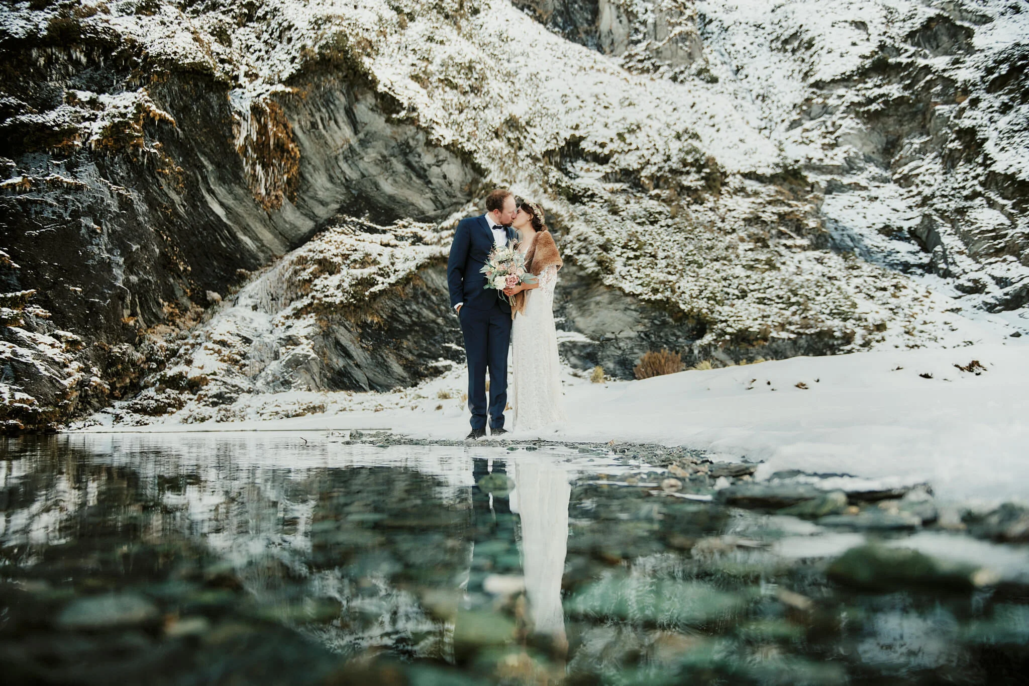 queenstown helicopter mountain wedding (16).jpg