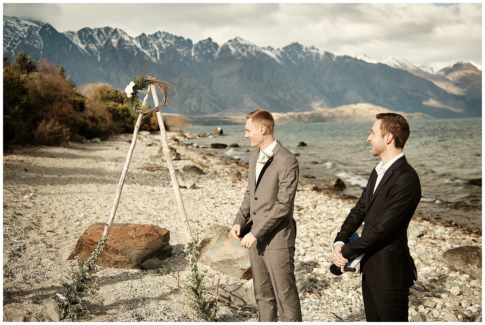 Queenstown Elopement Wedding Packages and Photographer