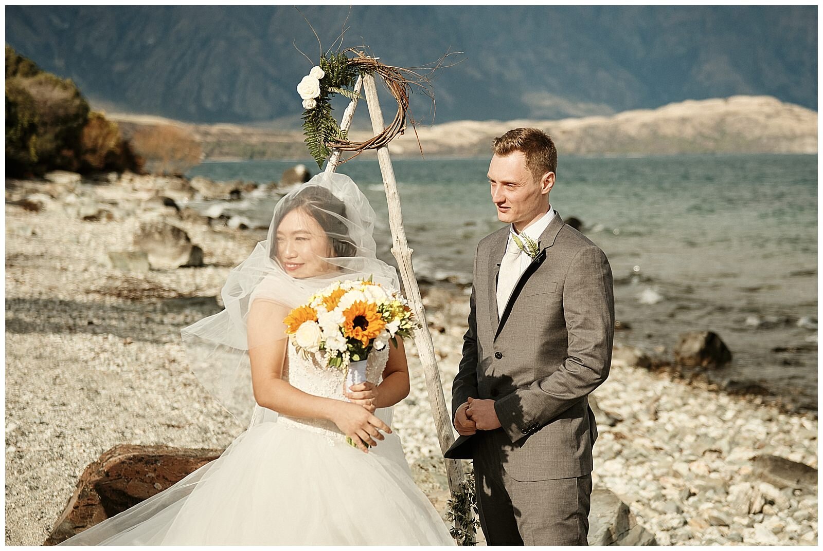 Queenstown Elopement Wedding Packages and Photographer