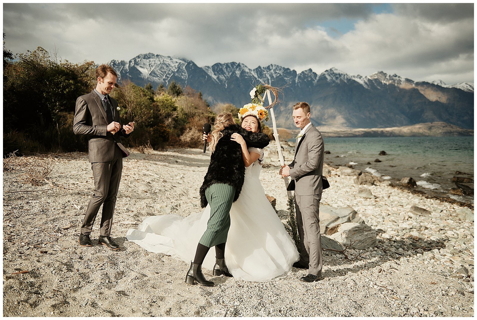 Queenstown Elopement Wedding Packages and Photographer