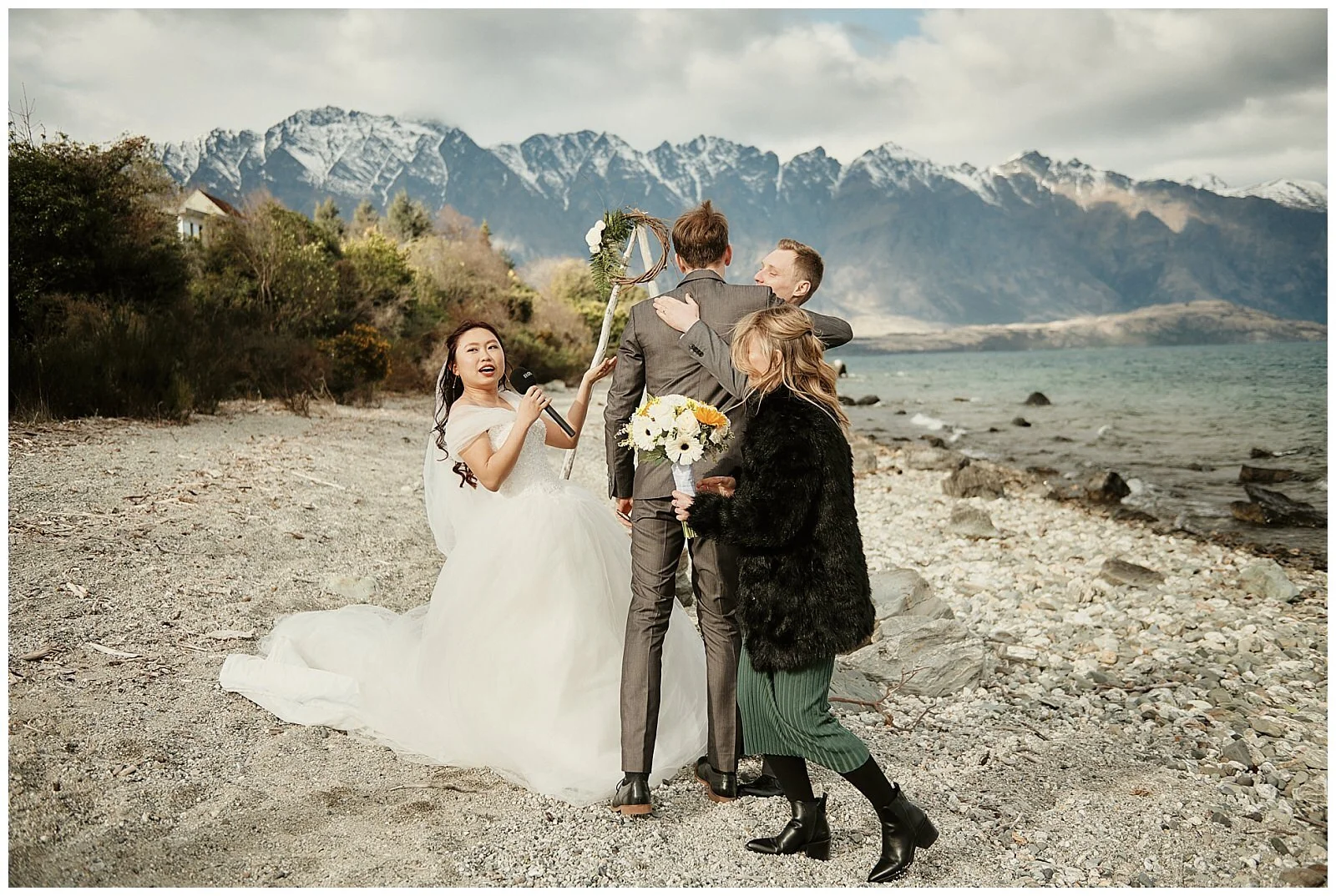 Queenstown Elopement Wedding Packages and Photographer