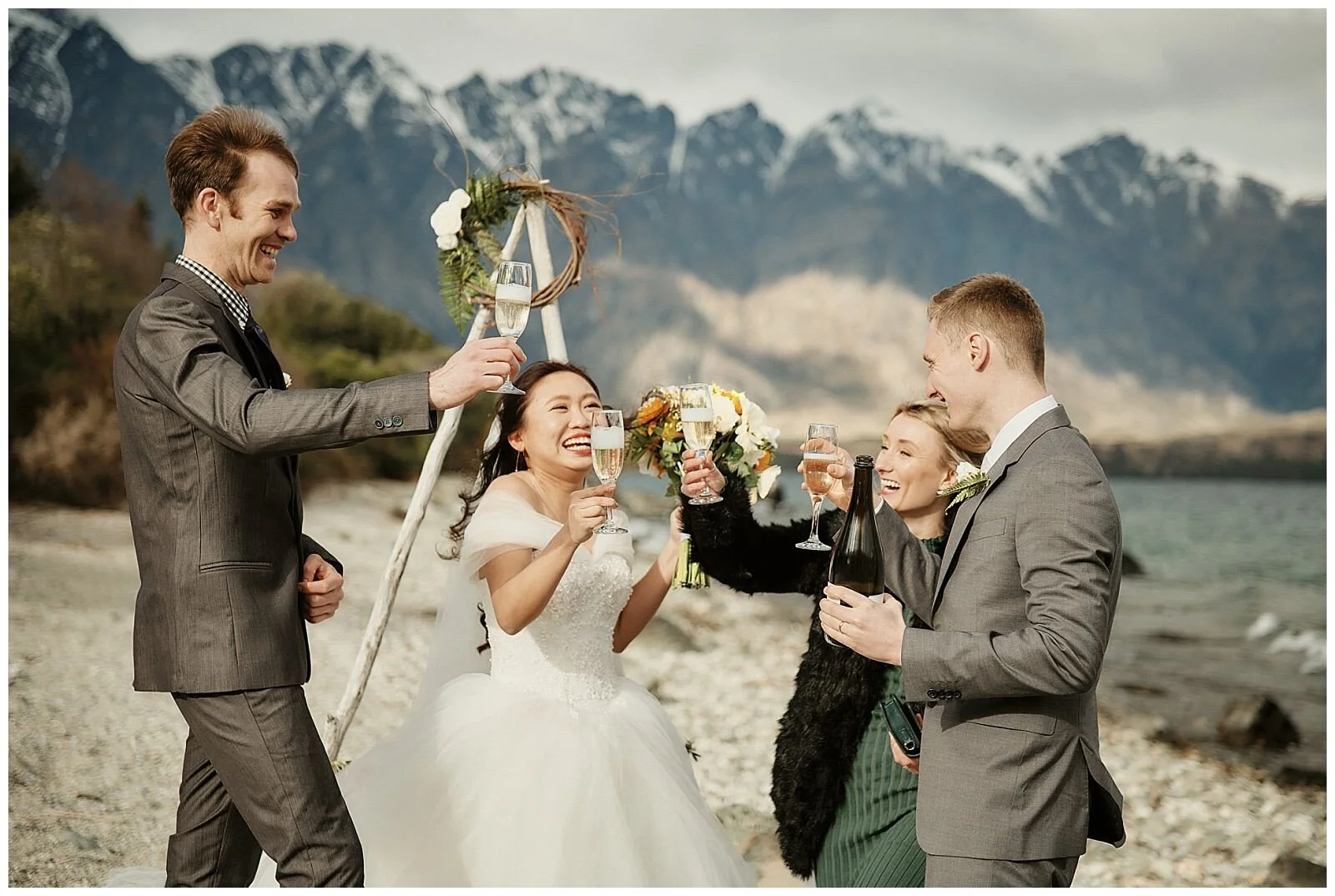 Queenstown Elopement Wedding Packages and Photographer